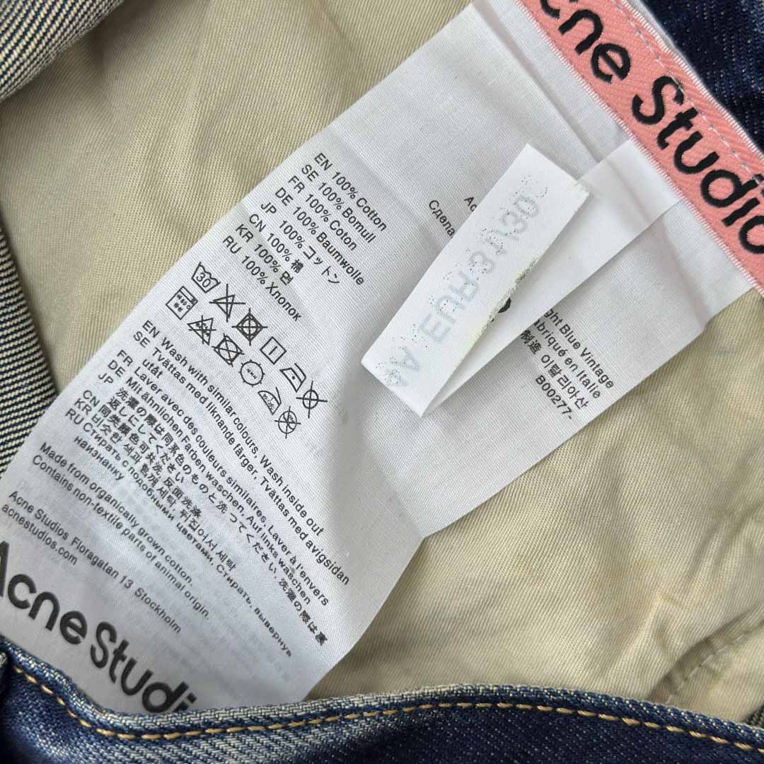 Acne Studios Regular Fit Jeans 2010 - EUR FASHION