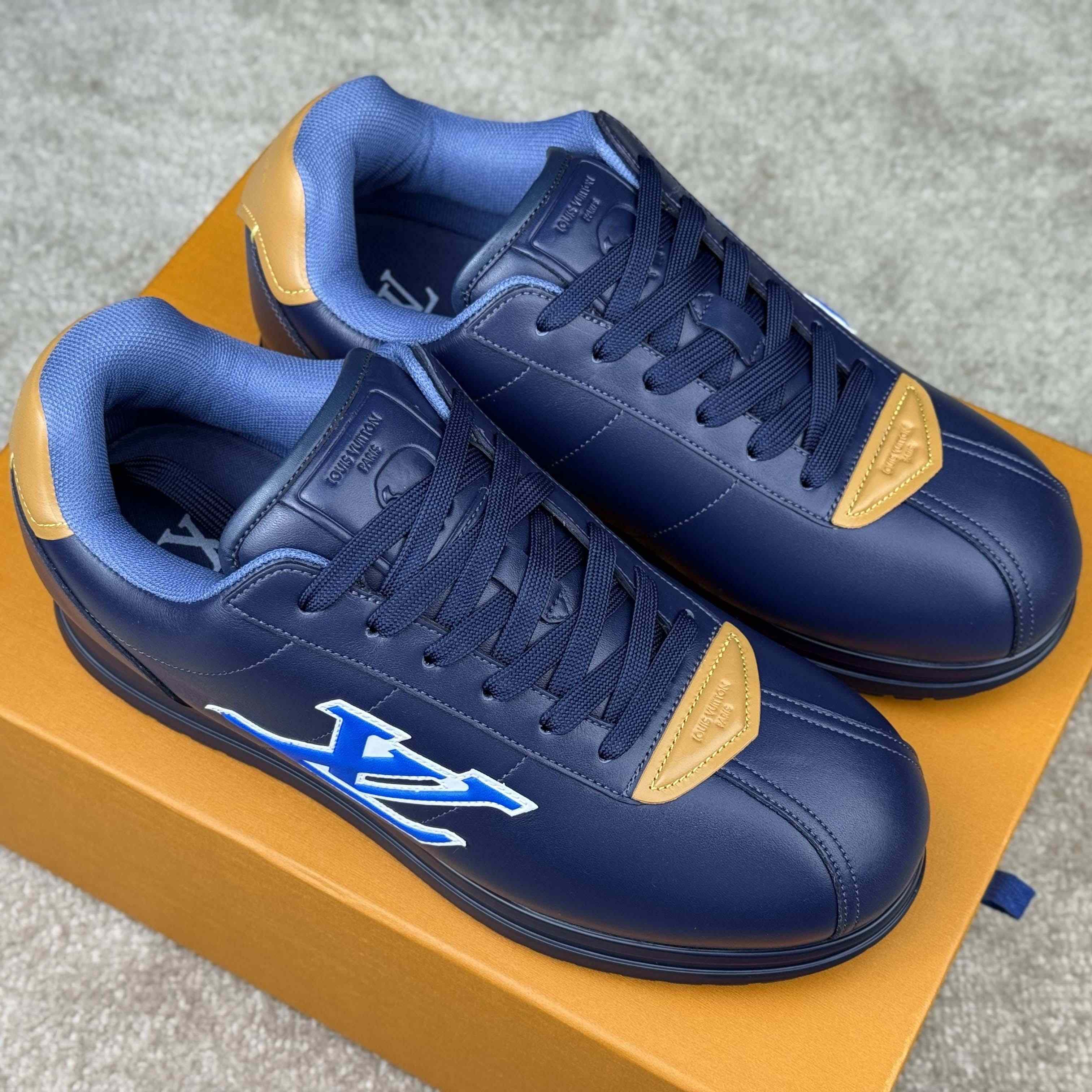 Louis Vuitton LV BUTTERSOFT Sneaker    1AIKI3 - EUR FASHION