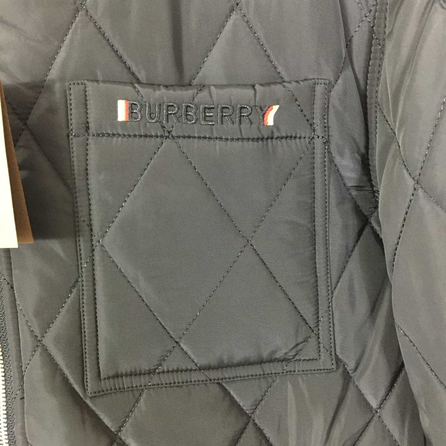 Burberry Reversible Hooded Jacket - EUR FASHION