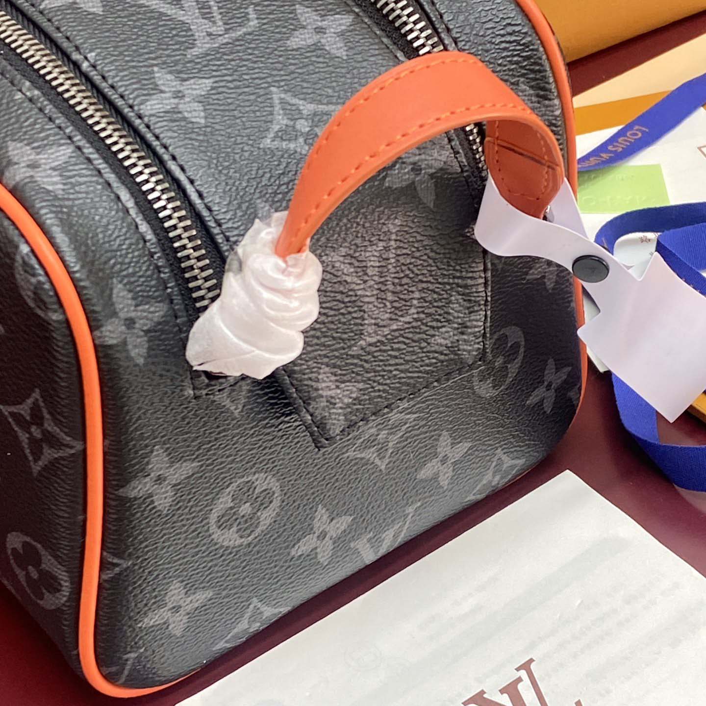Louis Vuitton Dopp Kit   M15246 - EUR FASHION