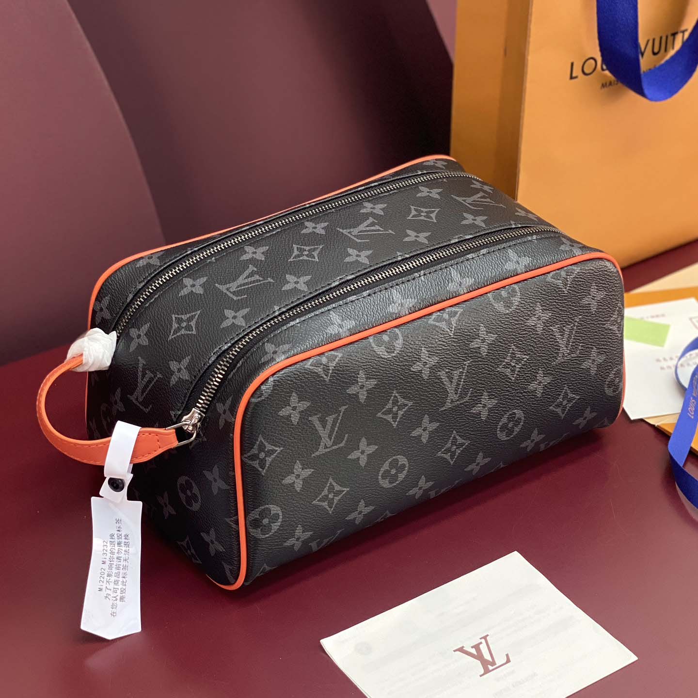 Louis Vuitton Dopp Kit   M15246 - EUR FASHION