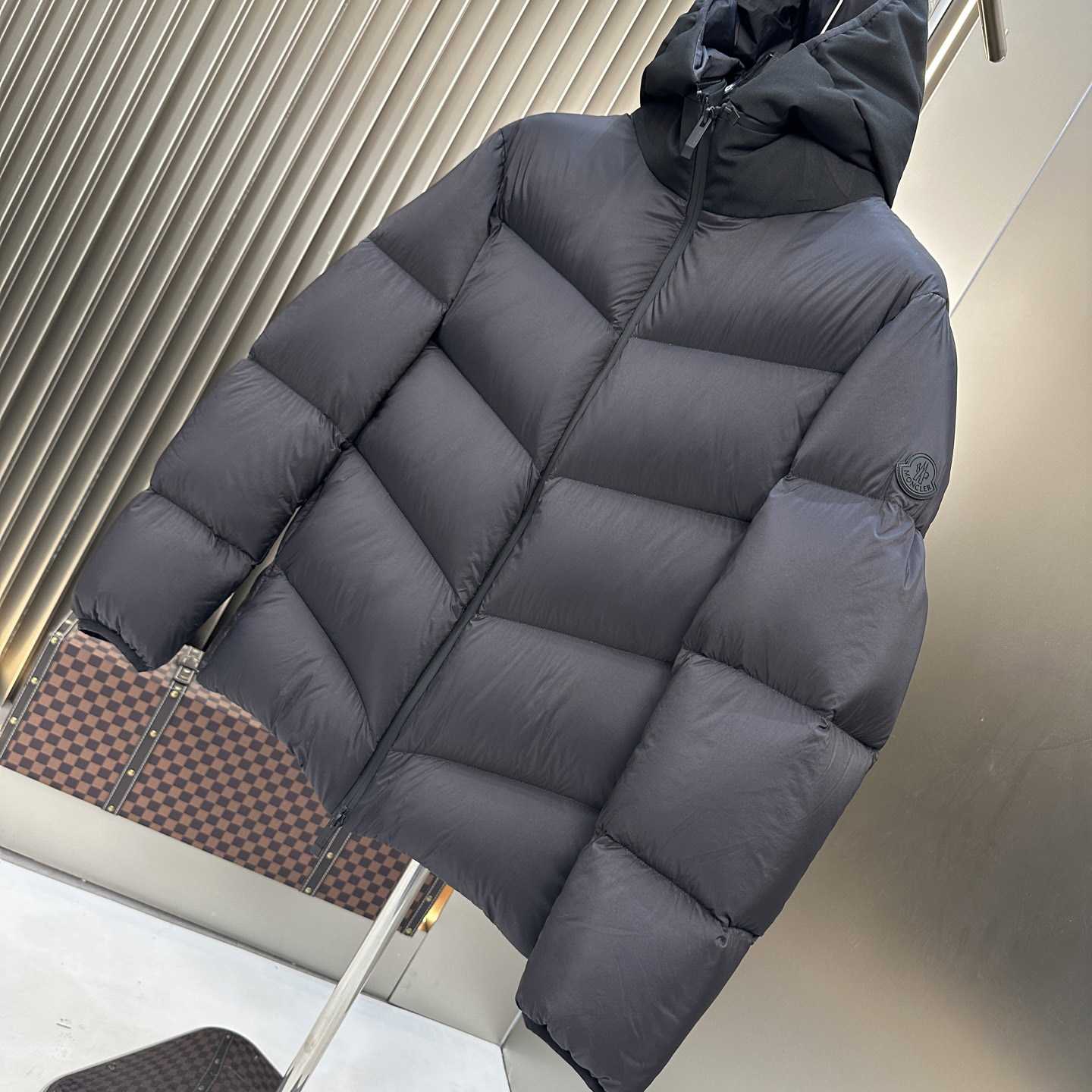 Moncler Forez Hooded Short Down Jacket - EUR FASHION