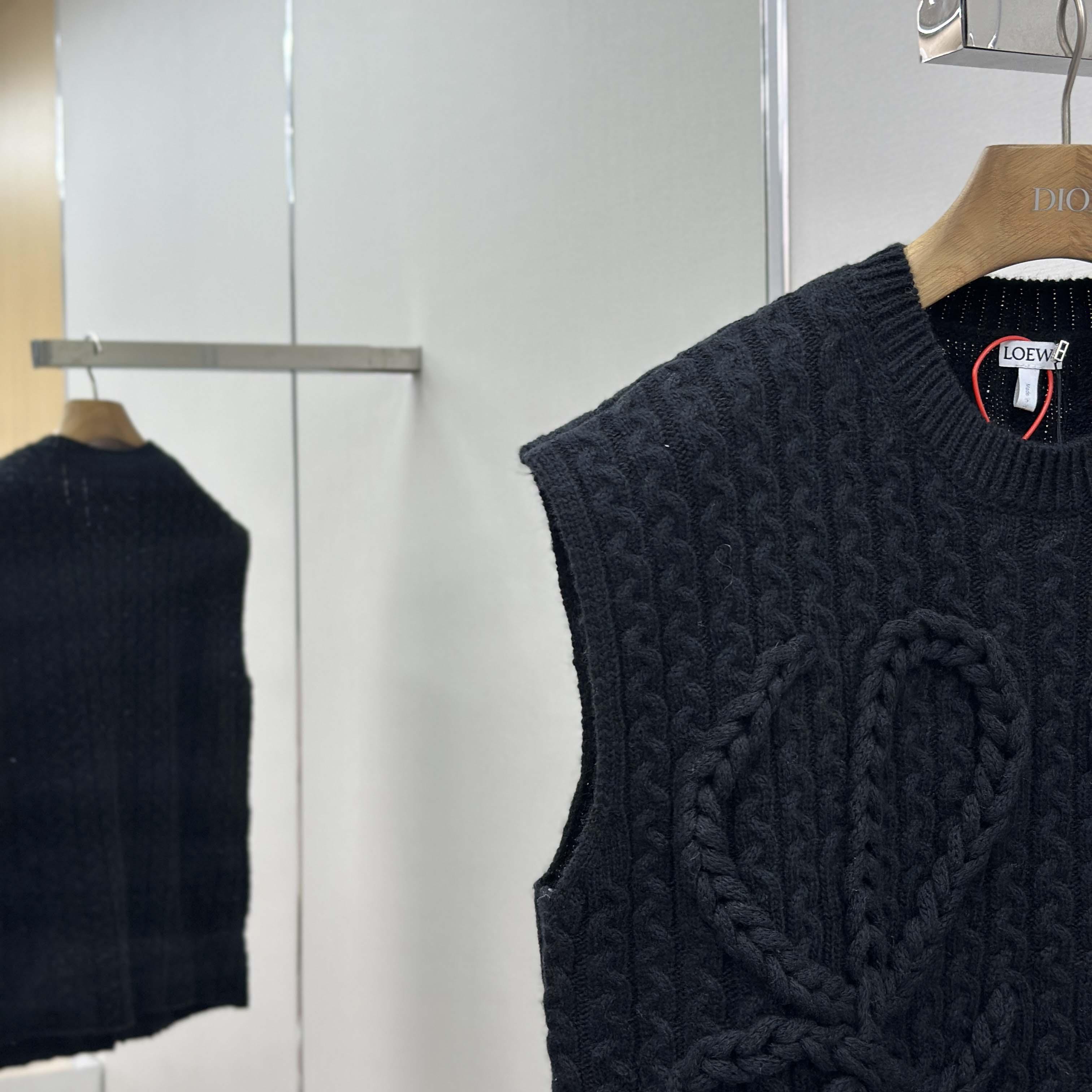 Loewe Vest In Wool - EUR FASHION