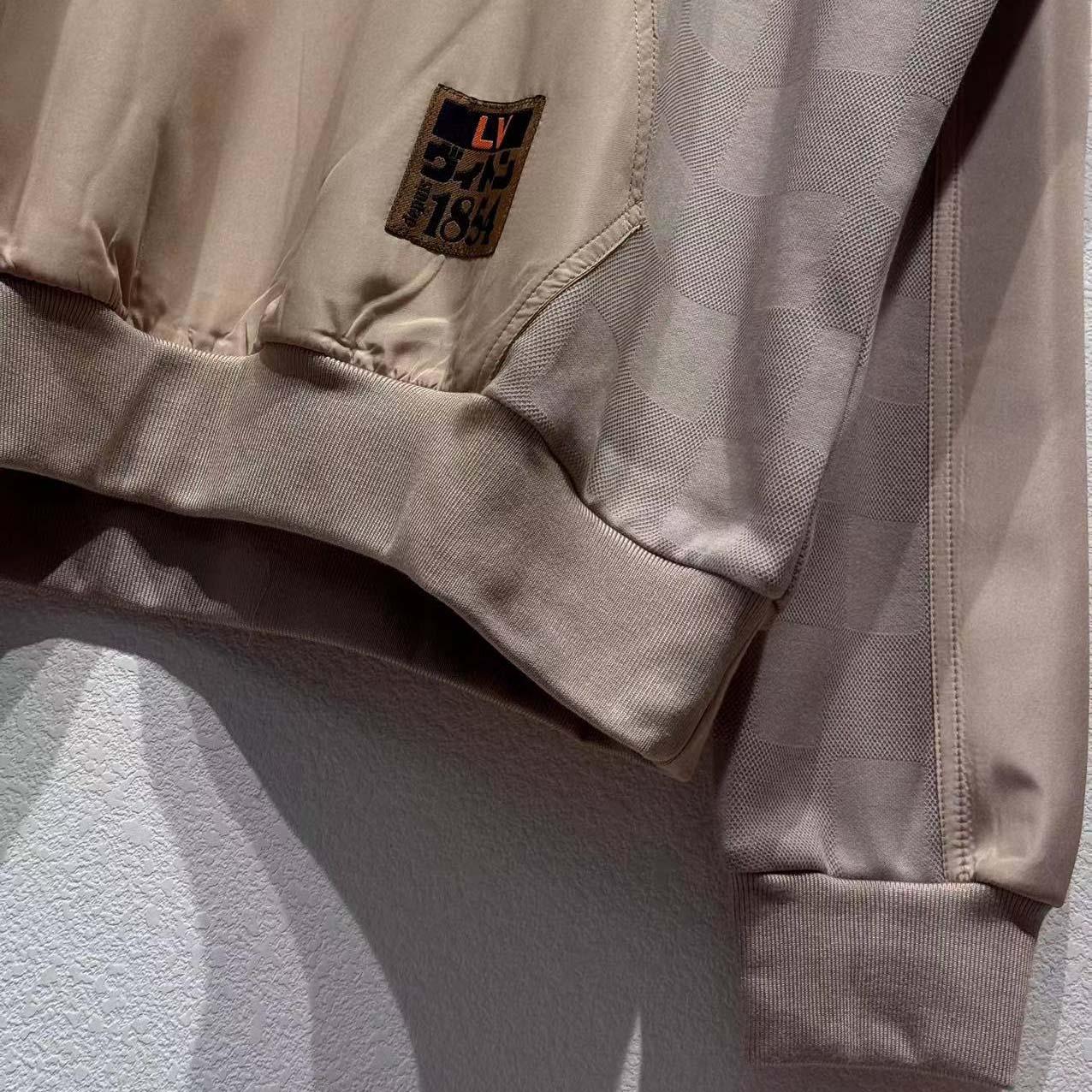 Louis Vuitton Damier Hybrid Half-Zip Workwear Pullover   1AIMK2 - EUR FASHION