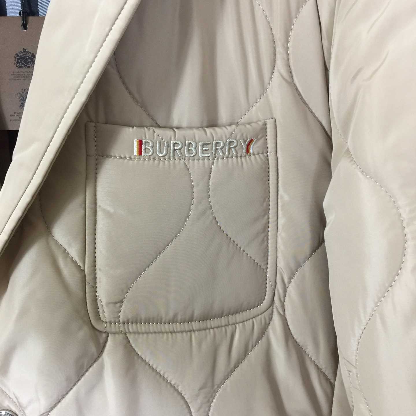 Burberry Jacket - EUR FASHION