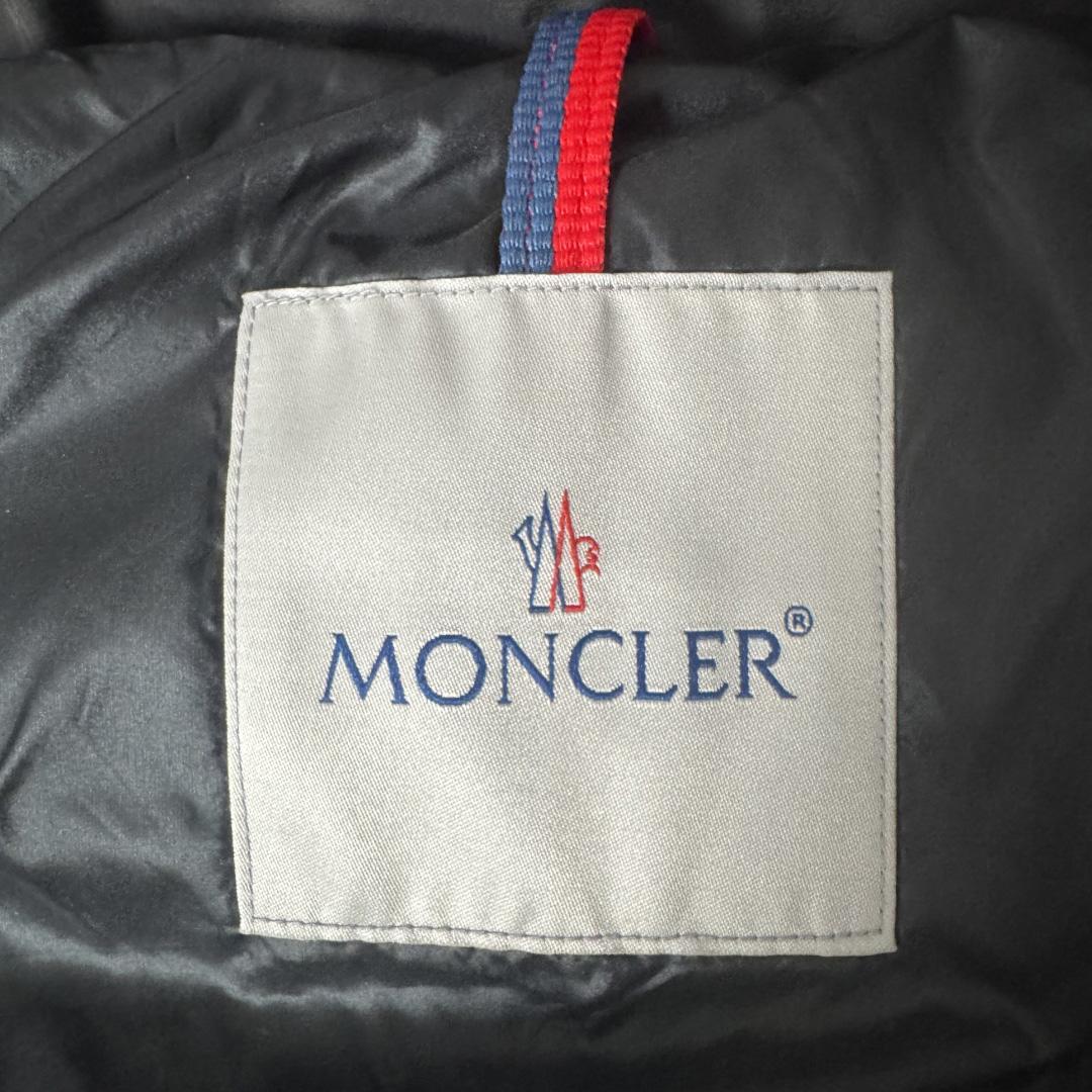 Moncler Maya 70 Hooded Short Down Jacket - EUR FASHION