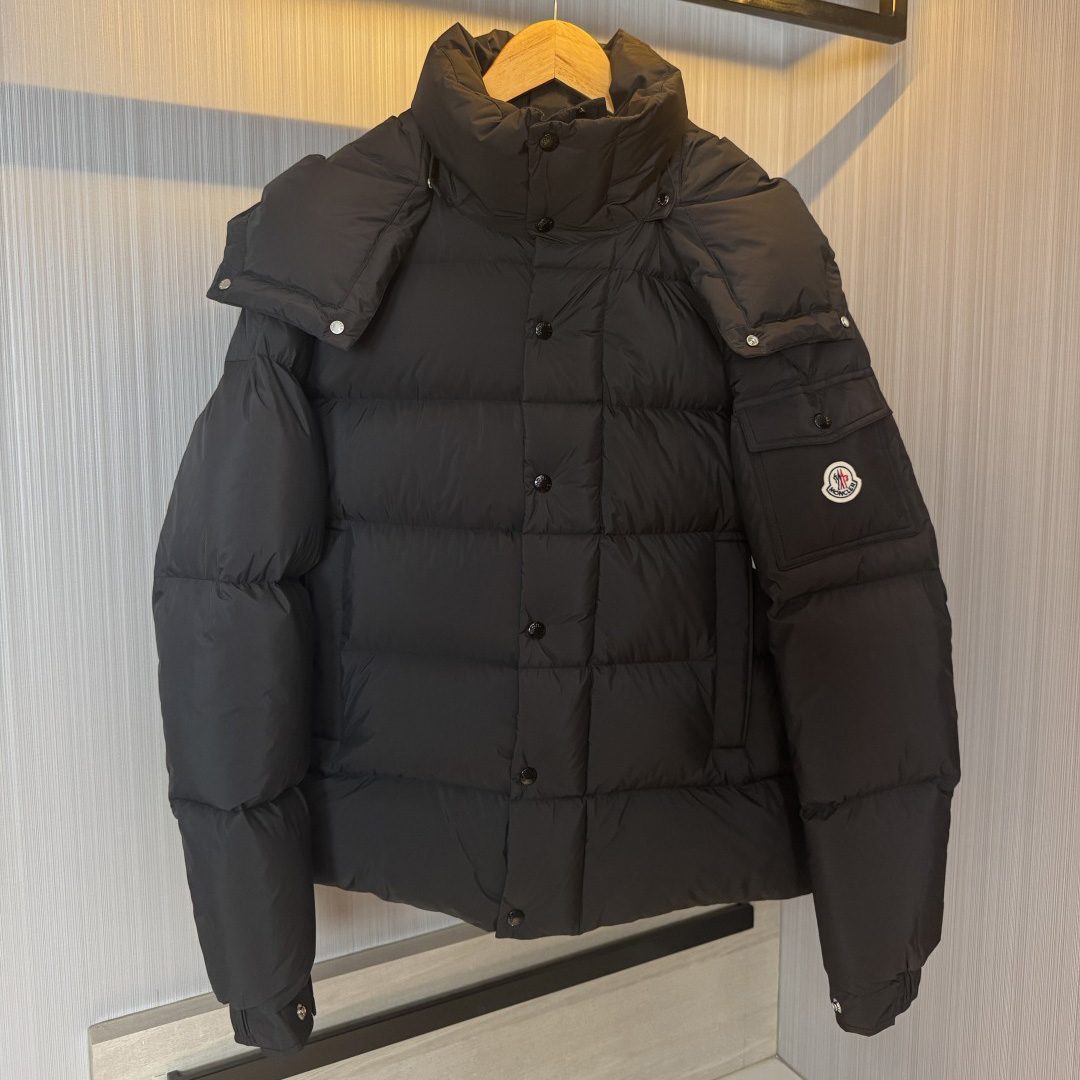 Moncler Maya 70 Hooded Short Down Jacket - EUR FASHION