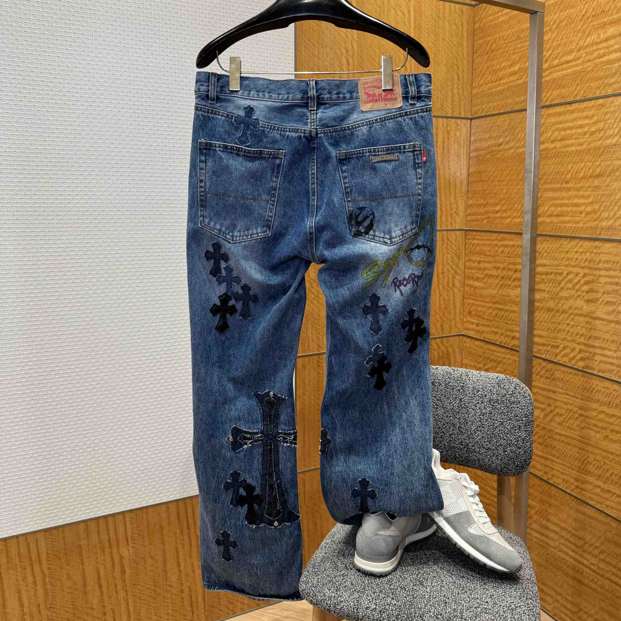 Chrome Hearts Jeans - EUR FASHION