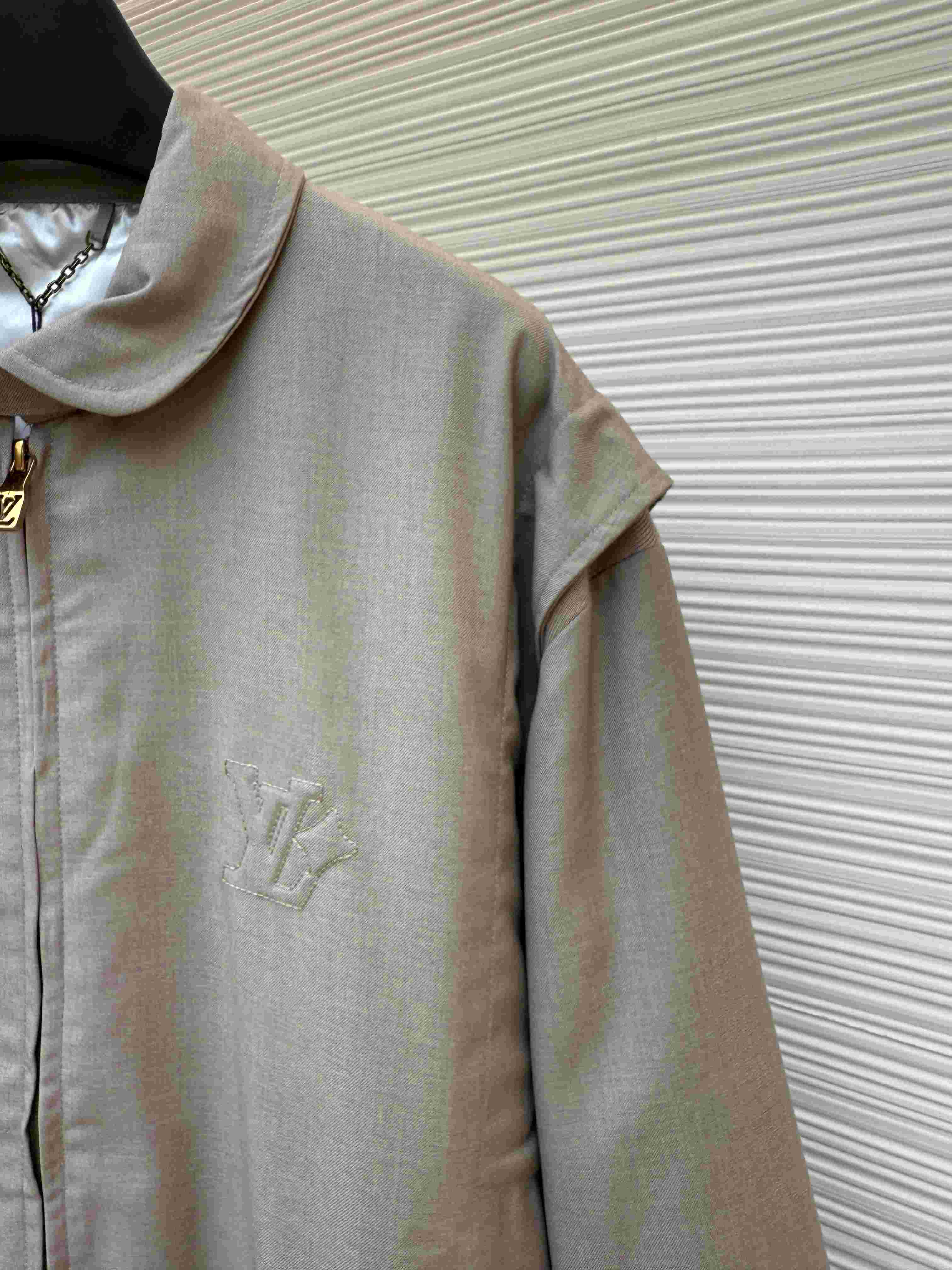 Louis Vuitton Tailored Bomber   1AHV61 - EUR FASHION