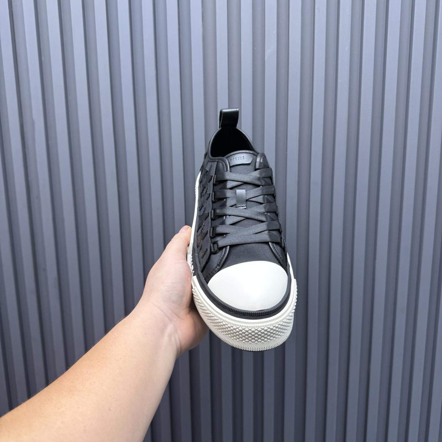 Amiri Stars Low Sneakers - EUR FASHION