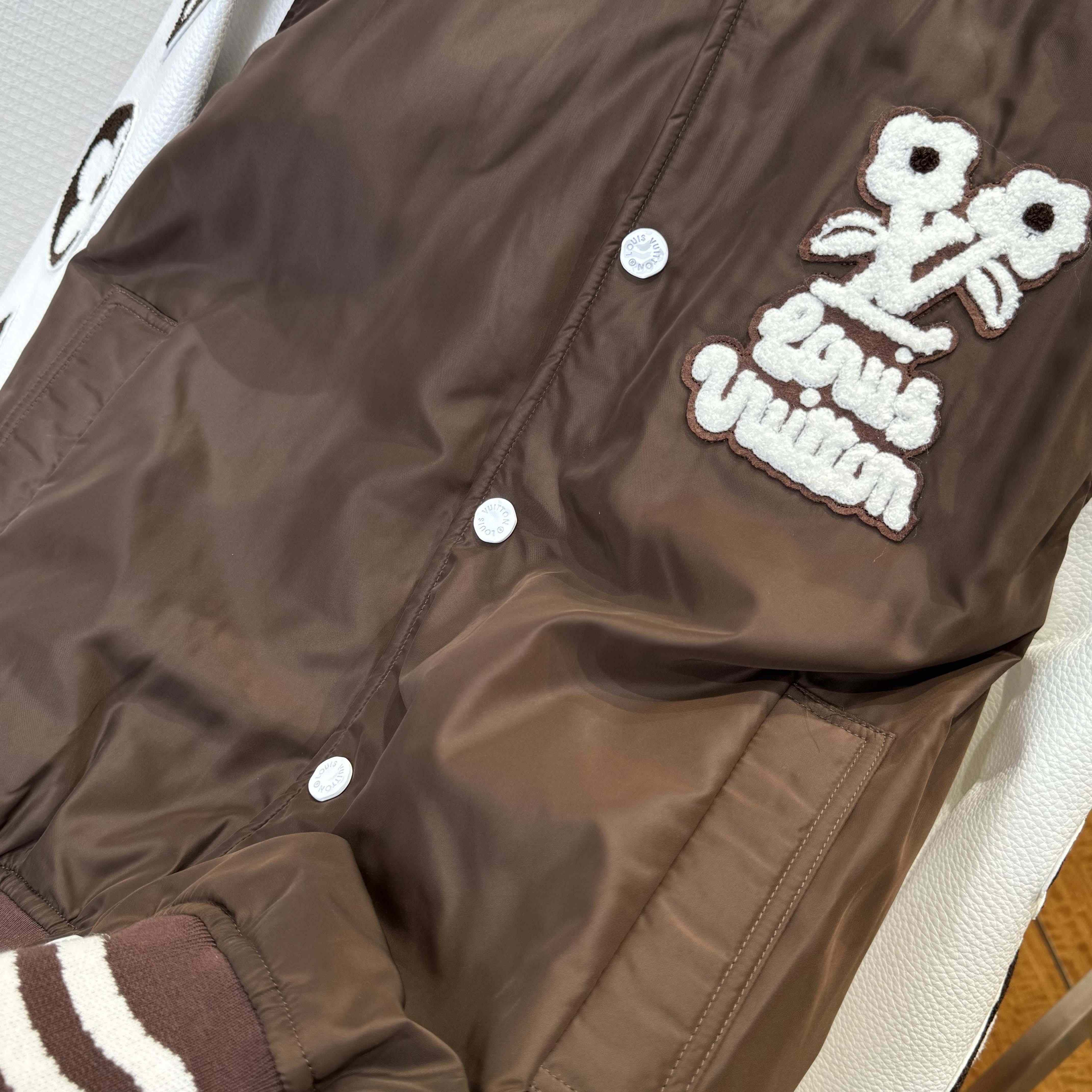 Louis Vuitton Embroidered Varsity Jacket   1AFPWQ - EUR FASHION