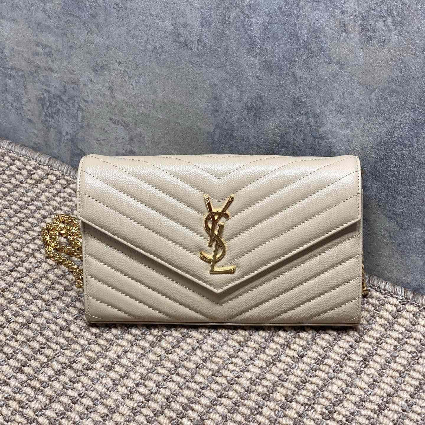 Saint Laurent Cassandre Chain Wallet In Lambskin - EUR FASHION