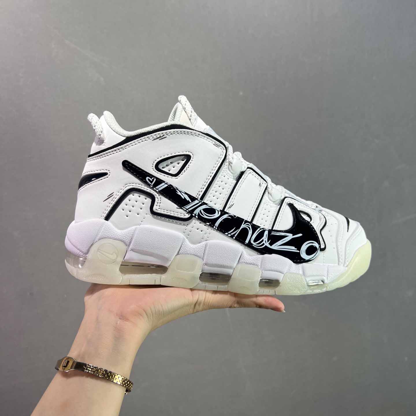 Nike Air More Uptempo  DQ5014-100 - EUR FASHION