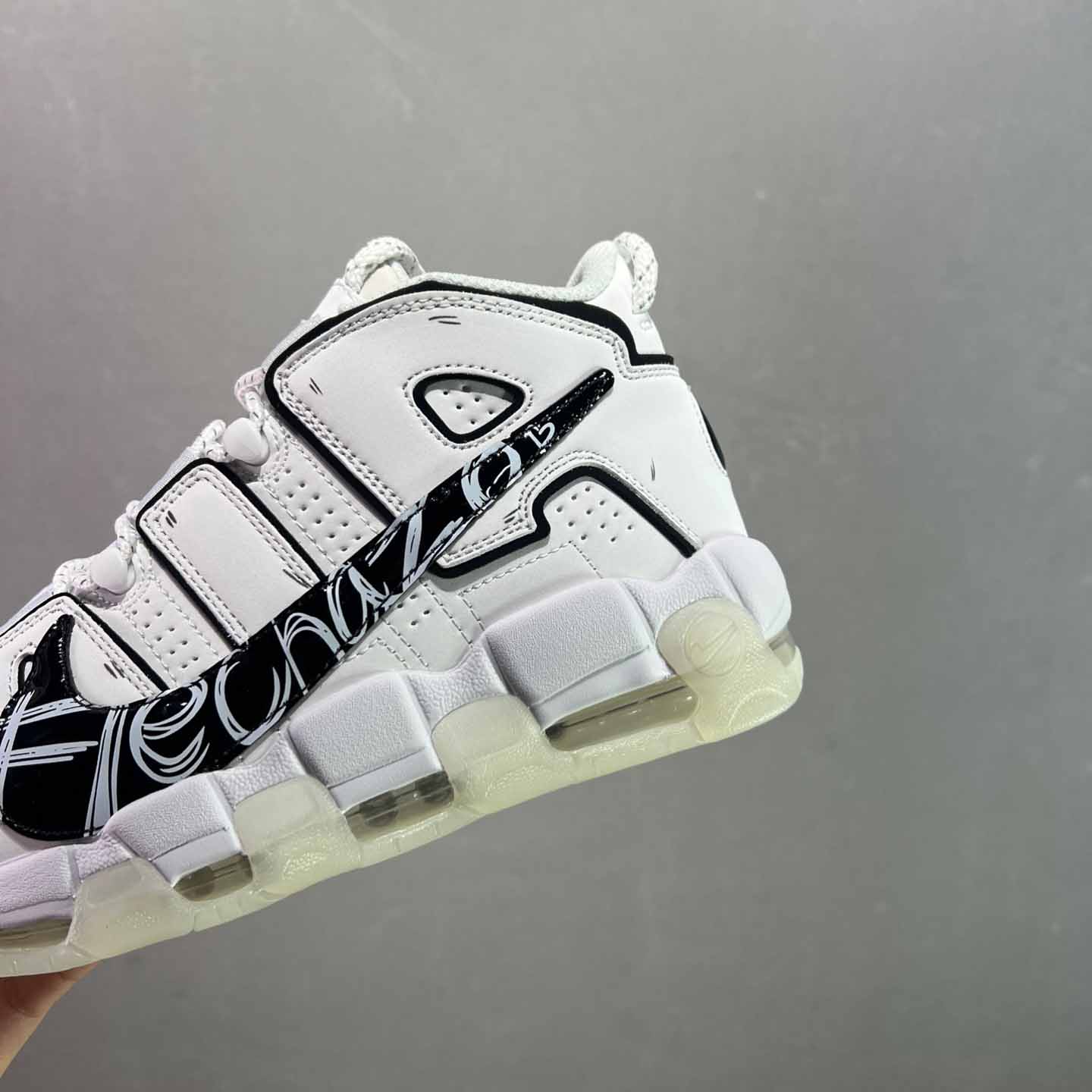 Nike Air More Uptempo  DQ5014-100 - EUR FASHION