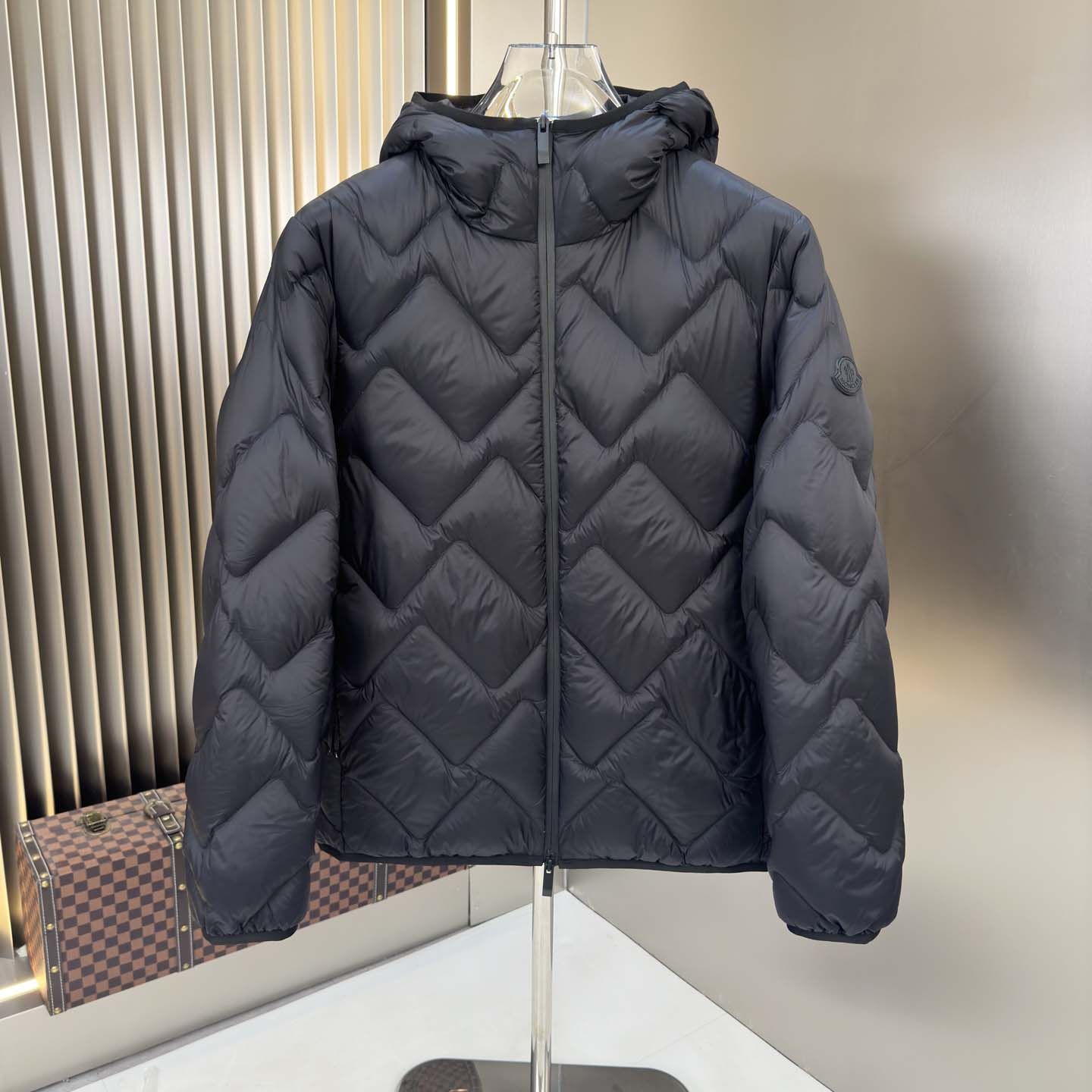 Moncler Bimont Hooded Wave-Quilted Short Down Jacket - EUR FASHION