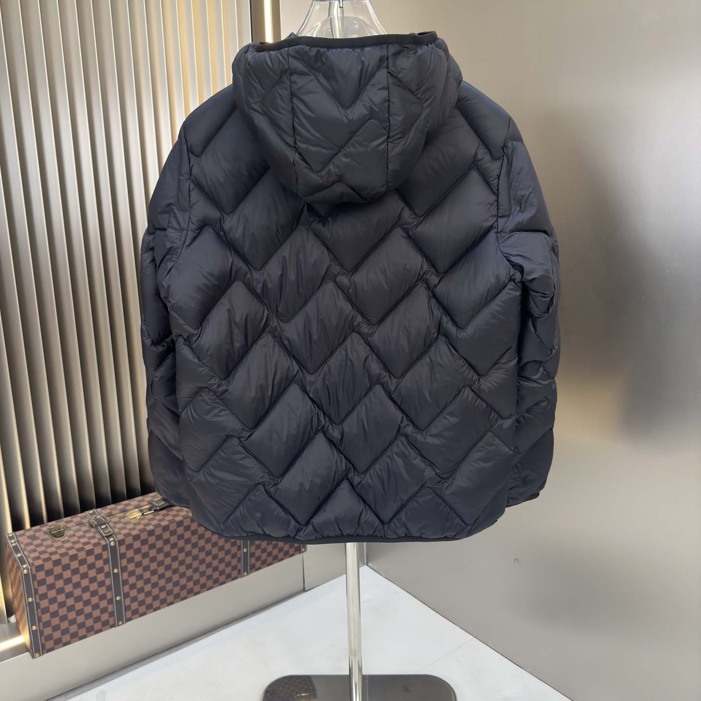 Moncler Bimont Hooded Wave-Quilted Short Down Jacket - EUR FASHION