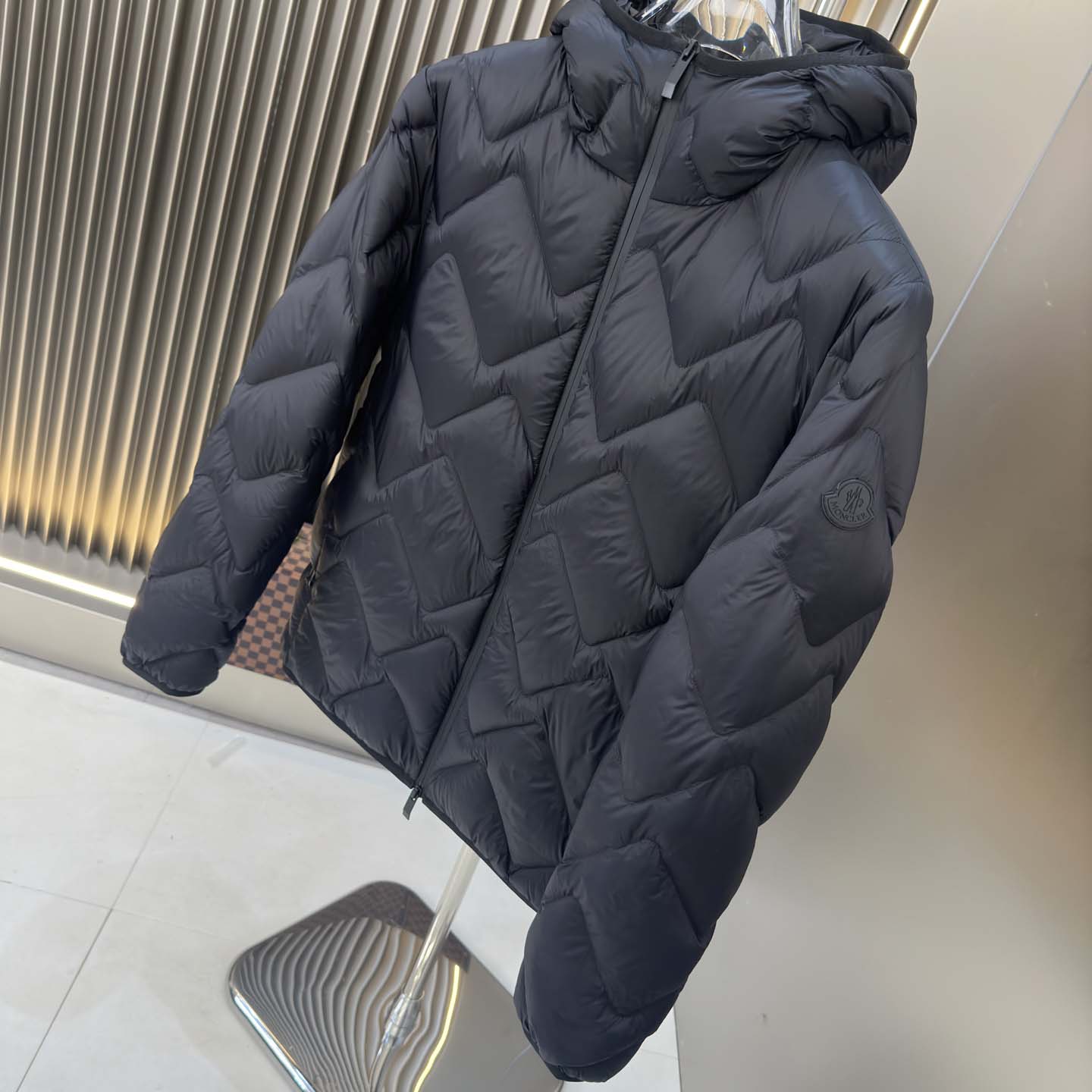 Moncler Bimont Hooded Wave-Quilted Short Down Jacket - EUR FASHION