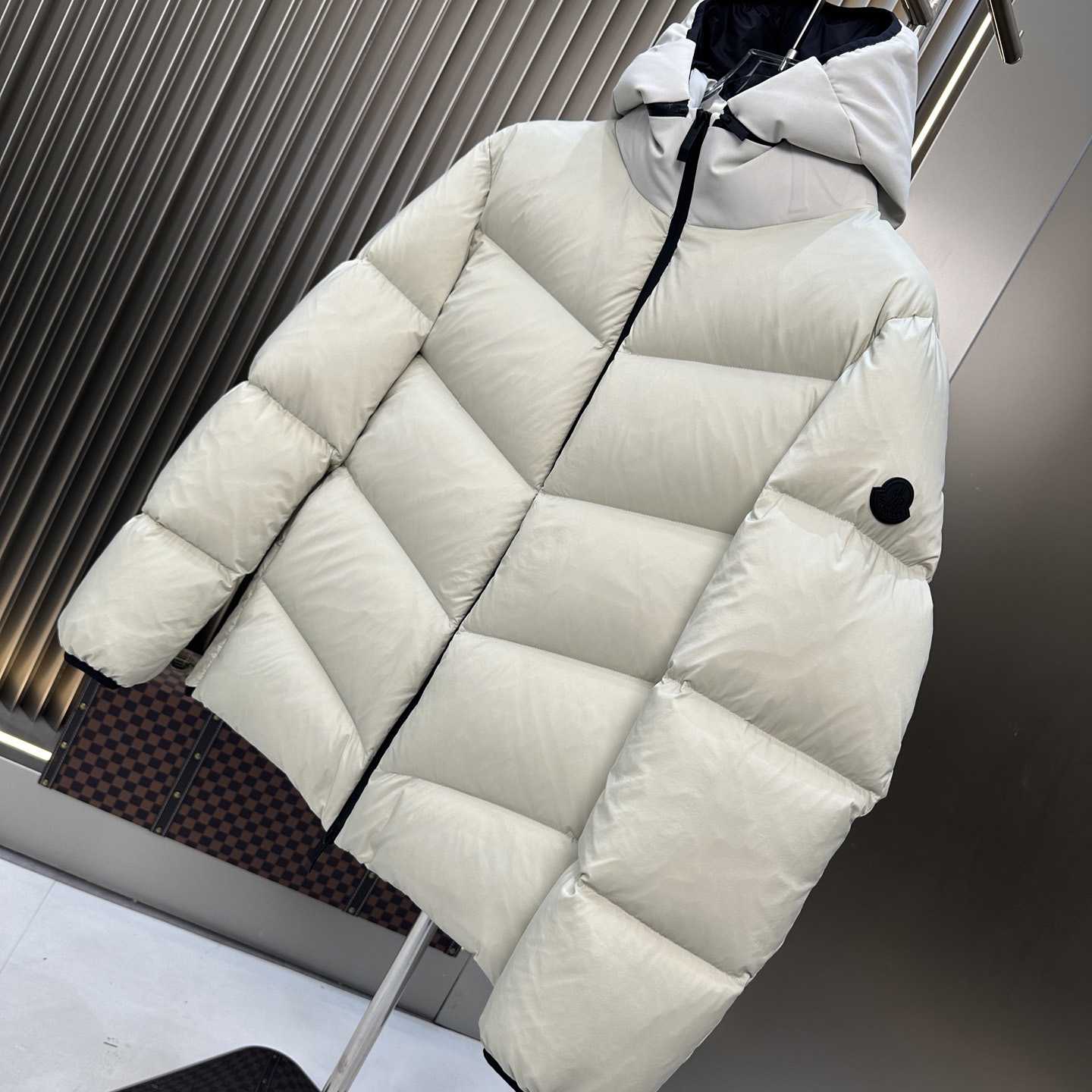 Moncler Forez Hooded Short Down Jacket - EUR FASHION