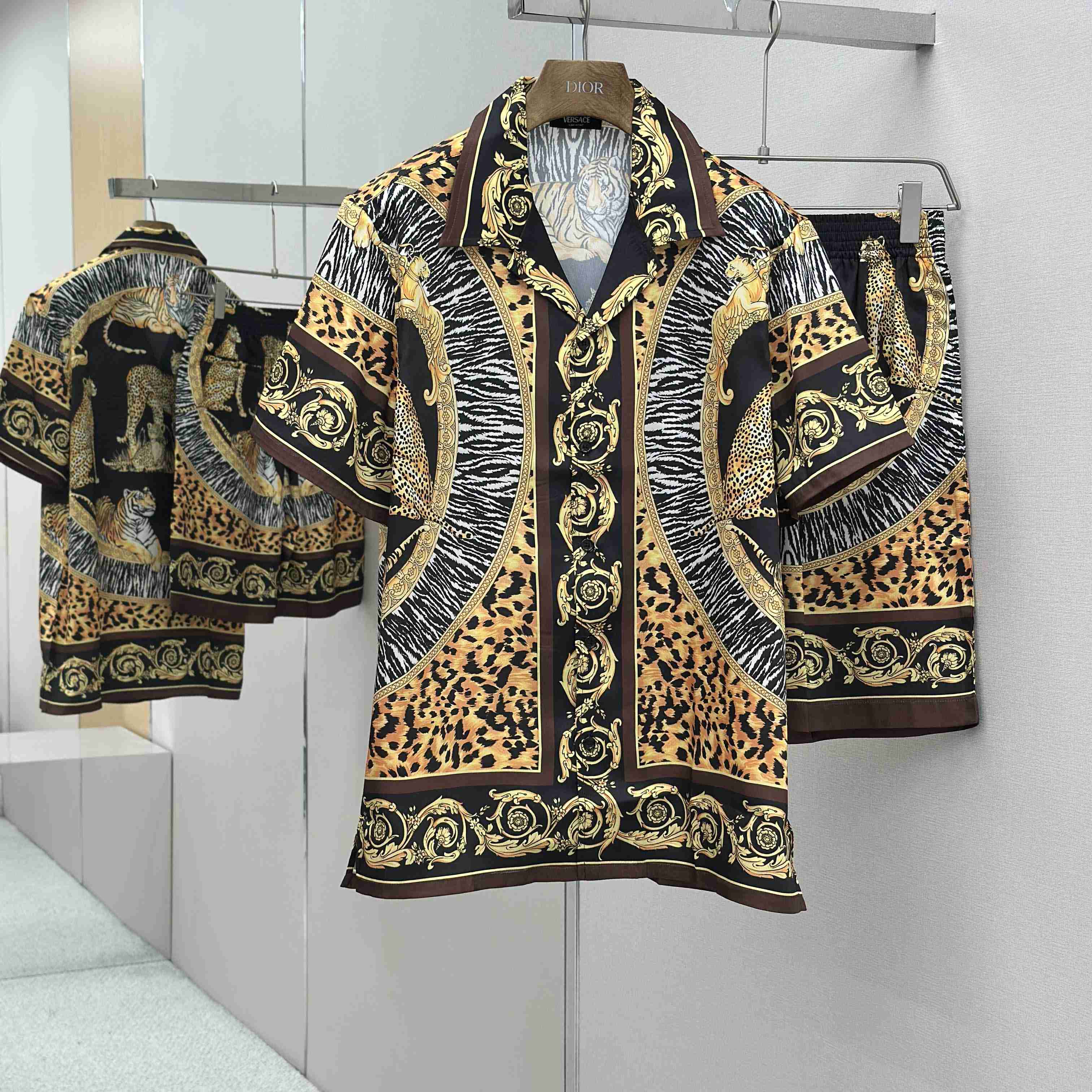 Versace Wild Cats Silk Shirt & Shorts - EUR FASHION