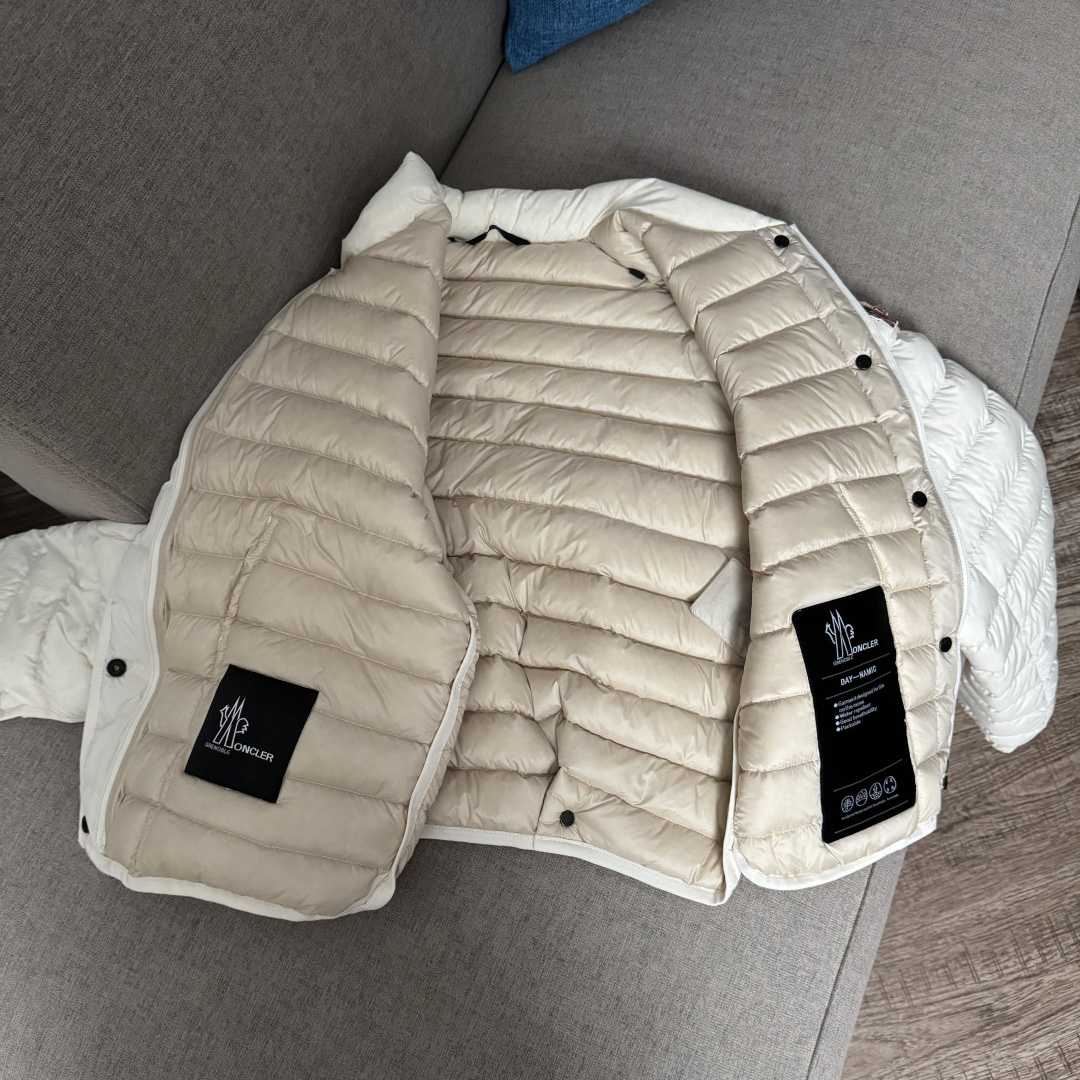 Moncler Grenoble Quilted Puffer Jacket   2519 - EUR FASHION