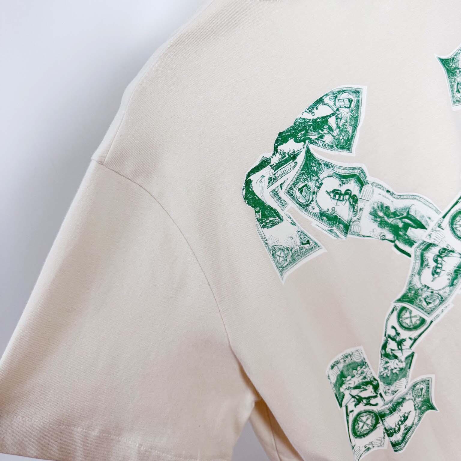 Off-White Cash Arrow T-shirt - EUR FASHION