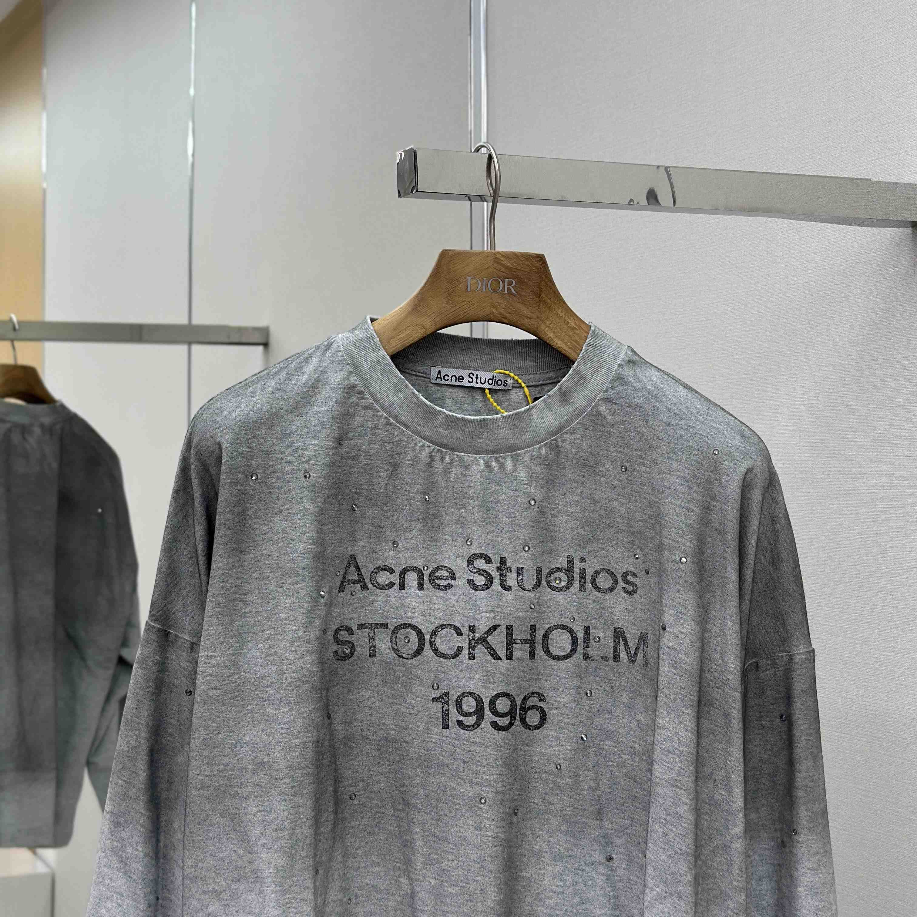 Acne Studios Logo T-shirt - Relaxed Fit - EUR FASHION
