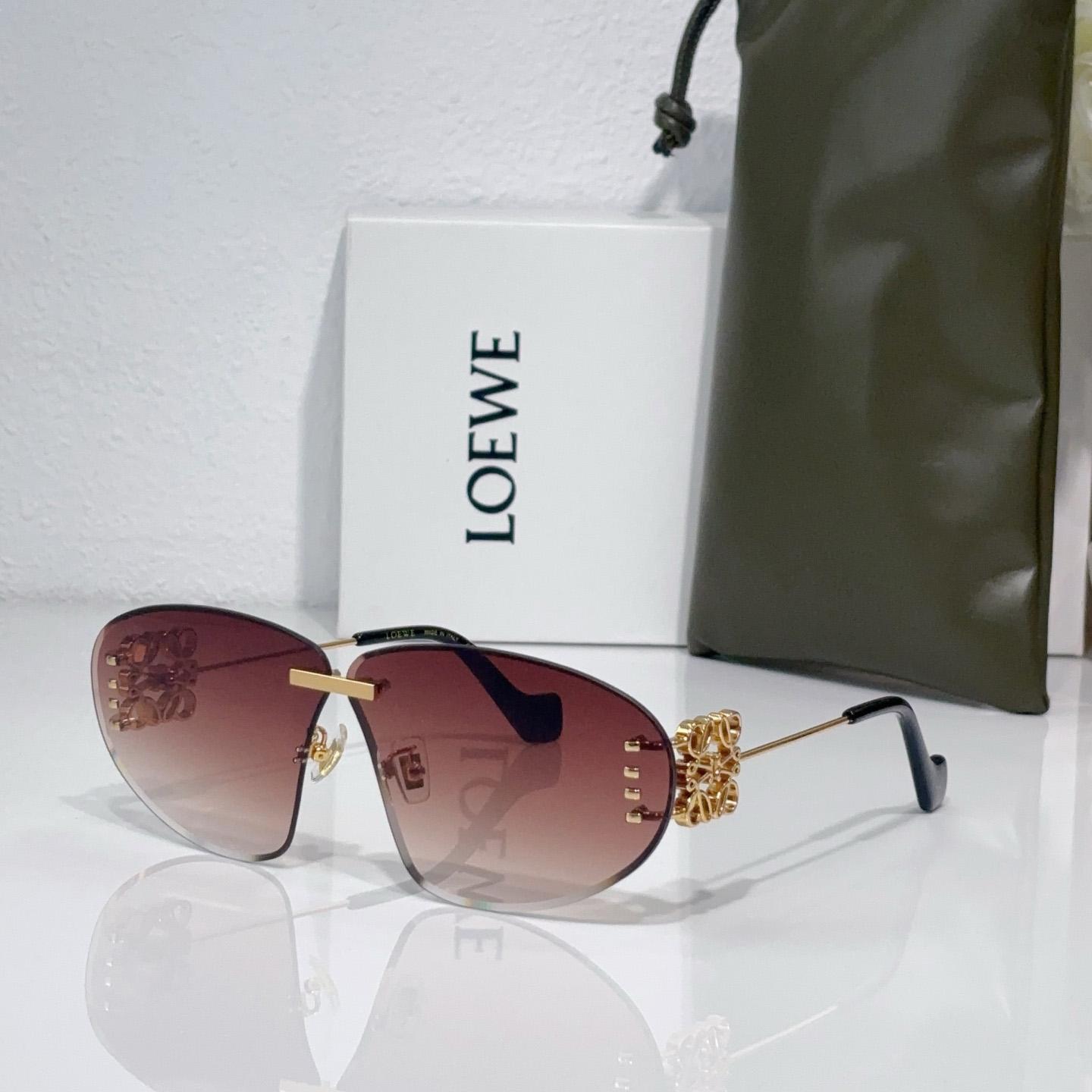 Loewe LW40048U Sunglasses  - EUR FASHION