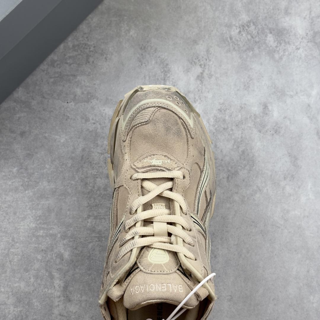 Balenciaga Runner Sneakers - EUR FASHION