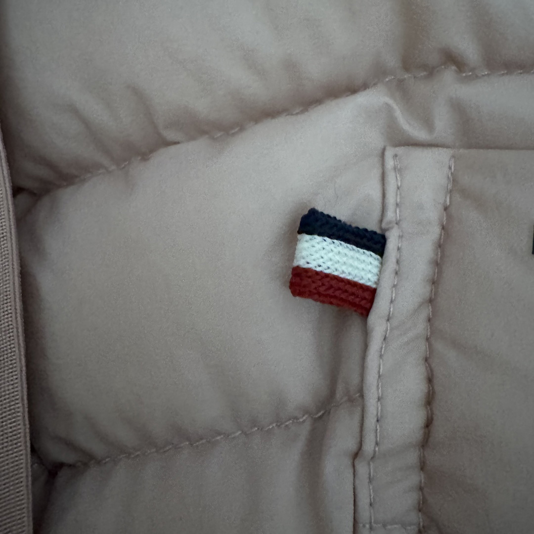 Moncler Grenoble Quilted Puffer Jacket   2519 - EUR FASHION