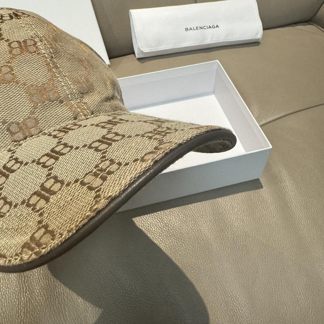 Balenciaga Cap - EUR FASHION