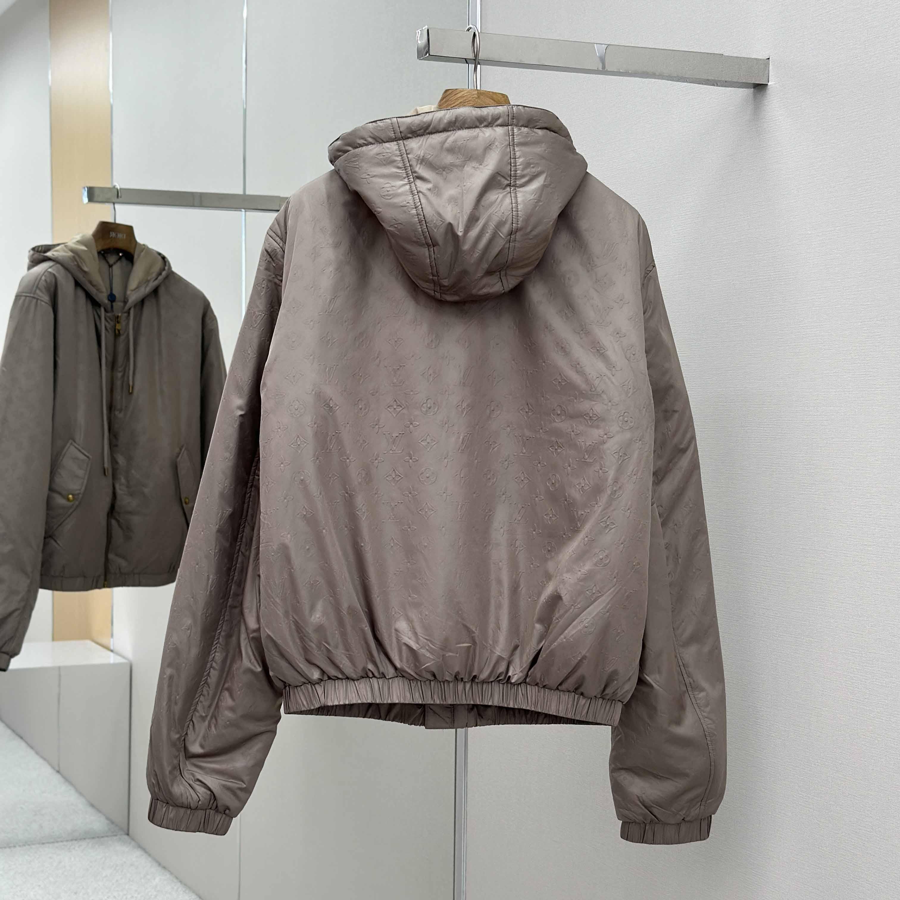 Louis Vuitton Monogram Padded Windbreaker   1AHBIA - EUR FASHION