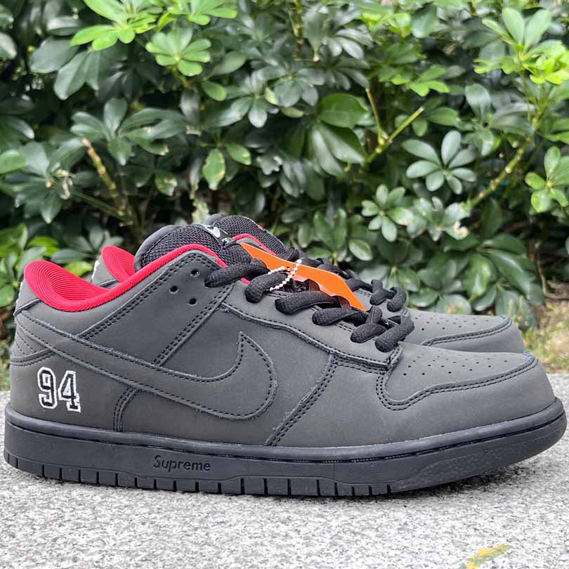 Supreme x Nike Dunk SB DUNK LOW PRO OGQS    HQ8487-011 - EUR FASHION