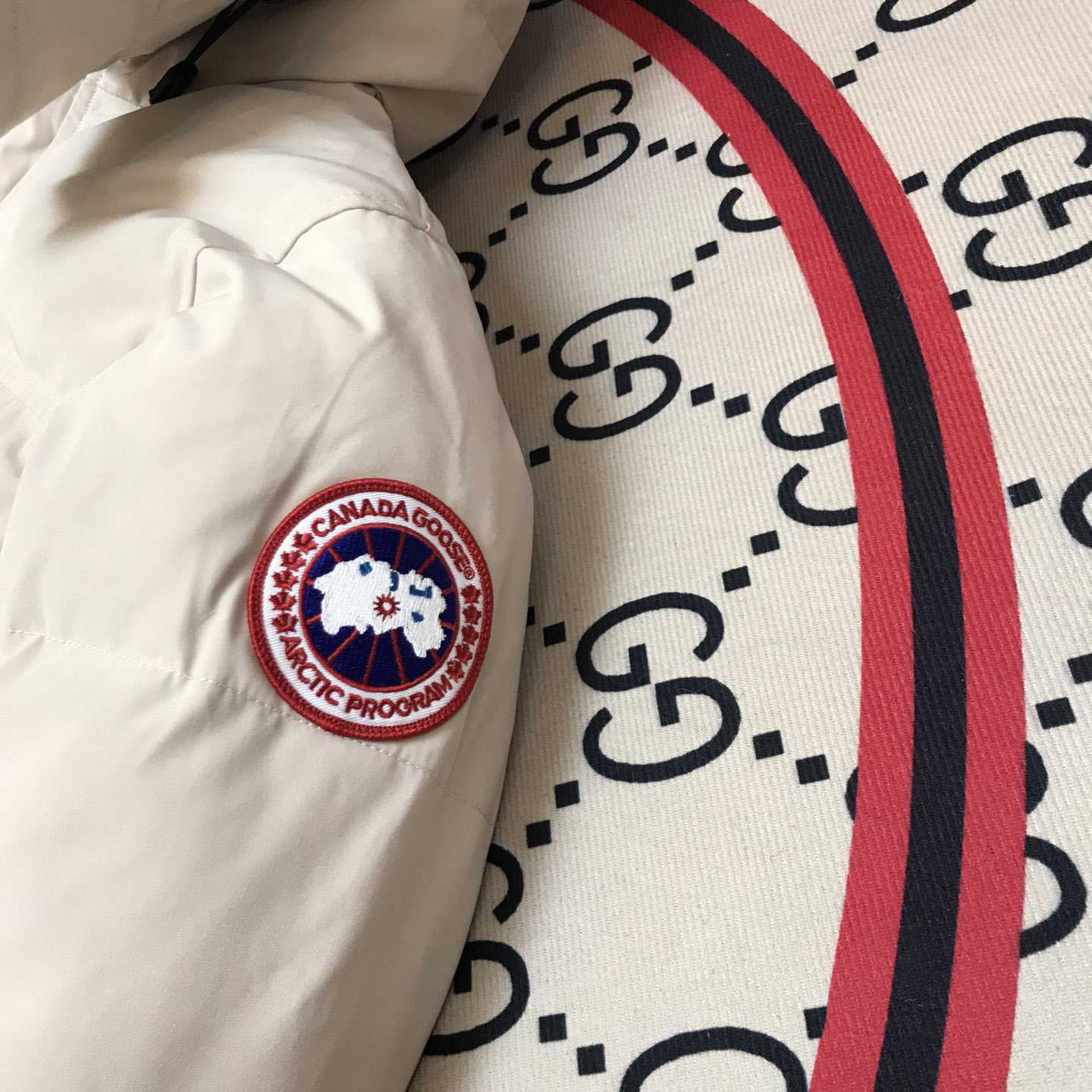Canada Goose Parka - EUR FASHION