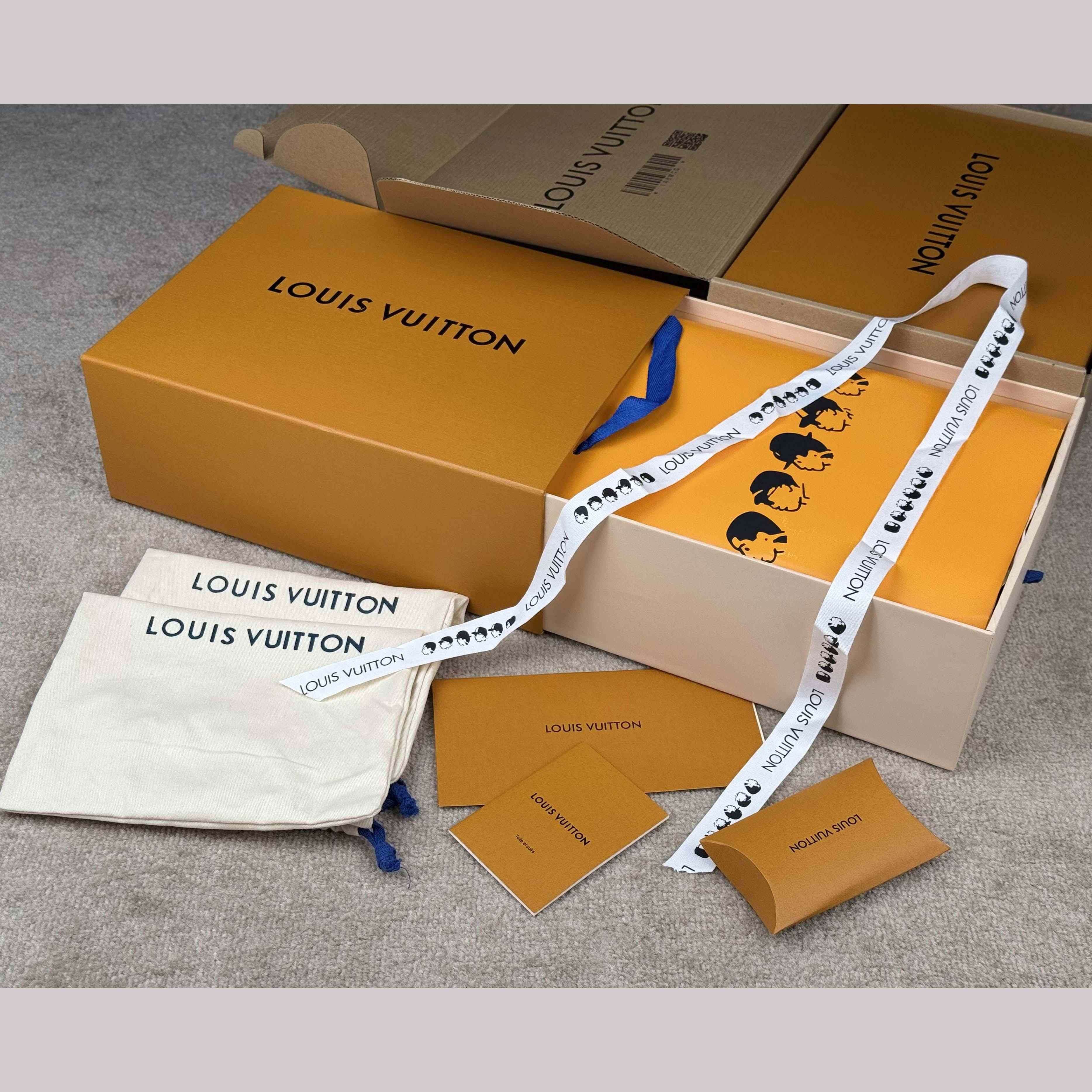 Louis Vuitton LV BUTTERSOFT Sneaker    1AIKE2 - EUR FASHION