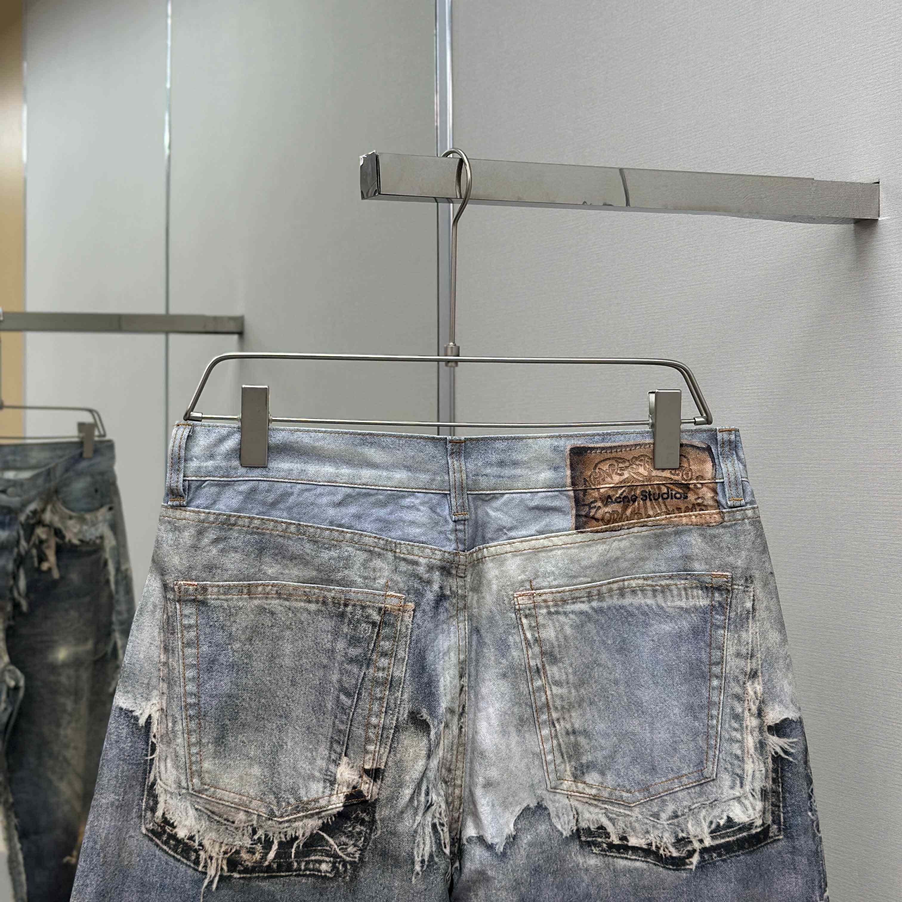 Acne Studios - Loose Fit Jeans  - EUR FASHION