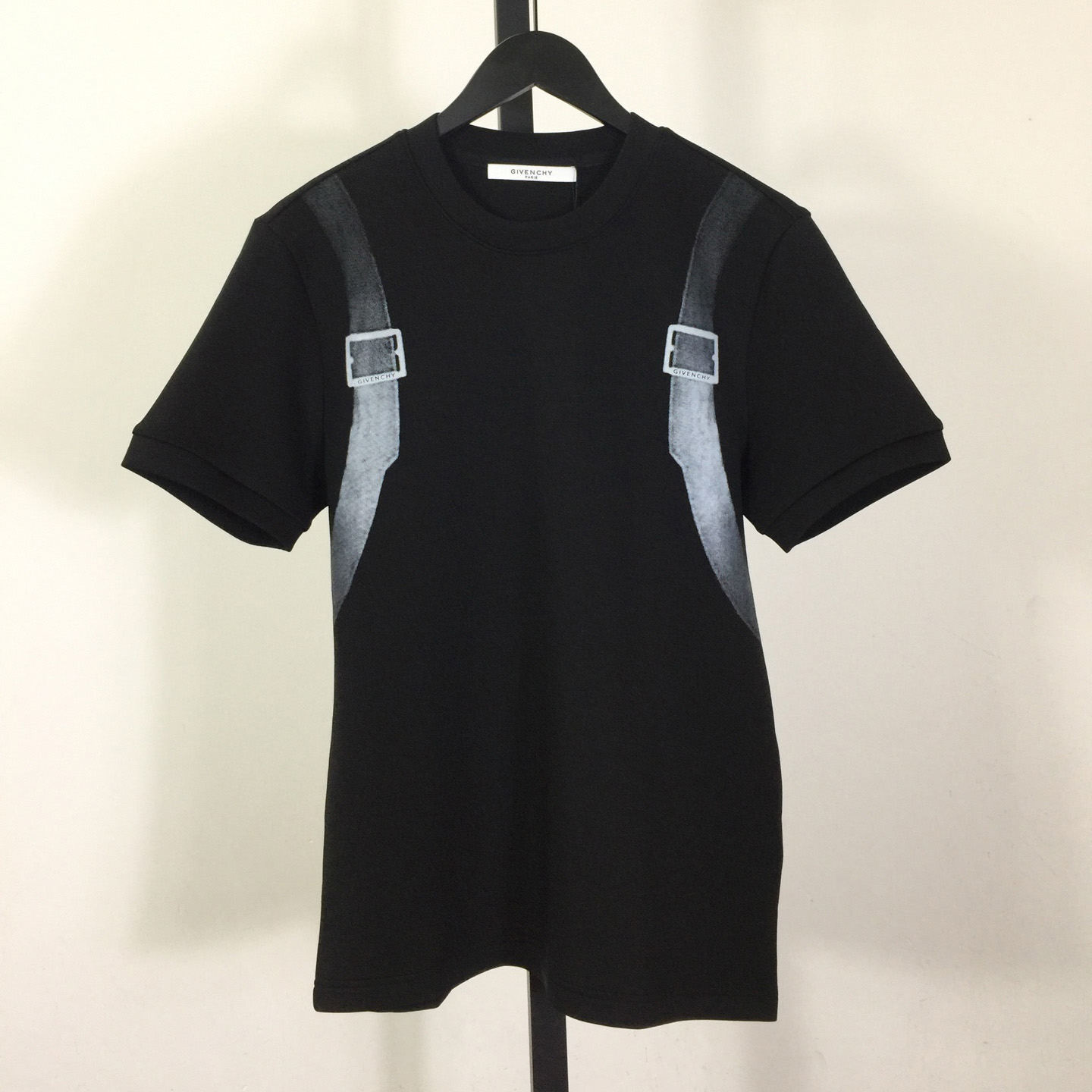 Givenchy T-shirt In Cotton - EUR FASHION