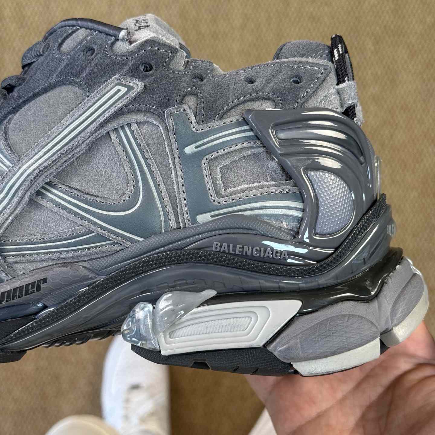 Balenciaga Runner Kith Four.Color  - EUR FASHION