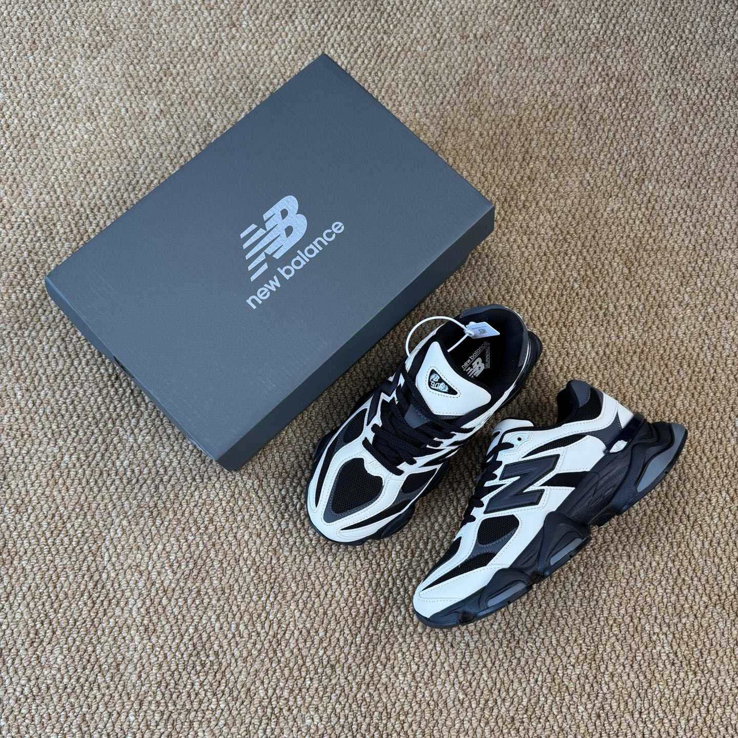 New Balance NB9060 Sneakers   U9060ZBS - EUR FASHION