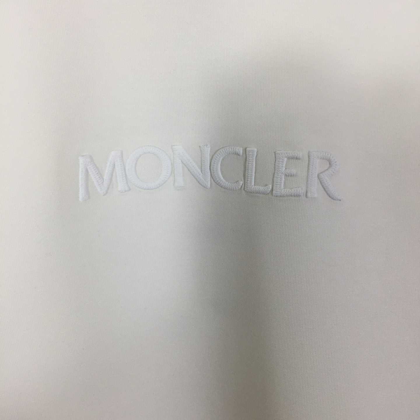 Moncler Logo T-Shirt - EUR FASHION
