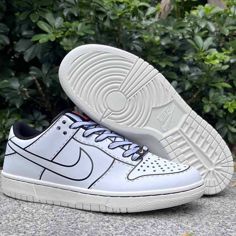 LEGO x Nike Dunk Low Sail    IF2117-100 - EUR FASHION