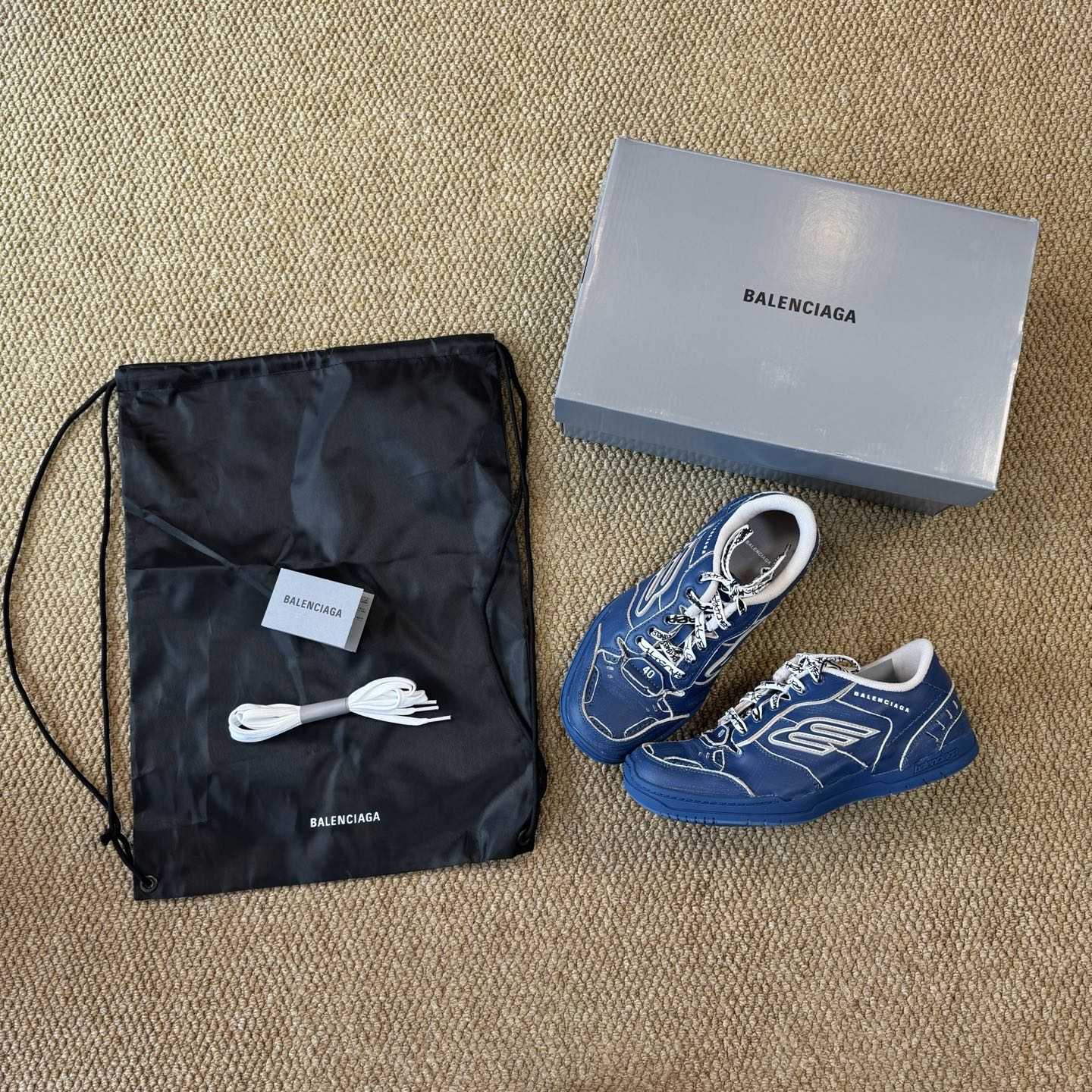 Balenciaga Hamptons Worn-Out - EUR FASHION