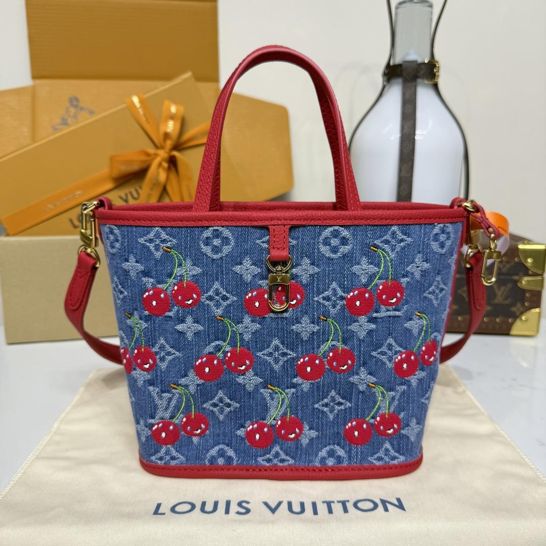 Louis Vuitton LV x TM Neverfull Inside Out BB   M14997 - EUR FASHION