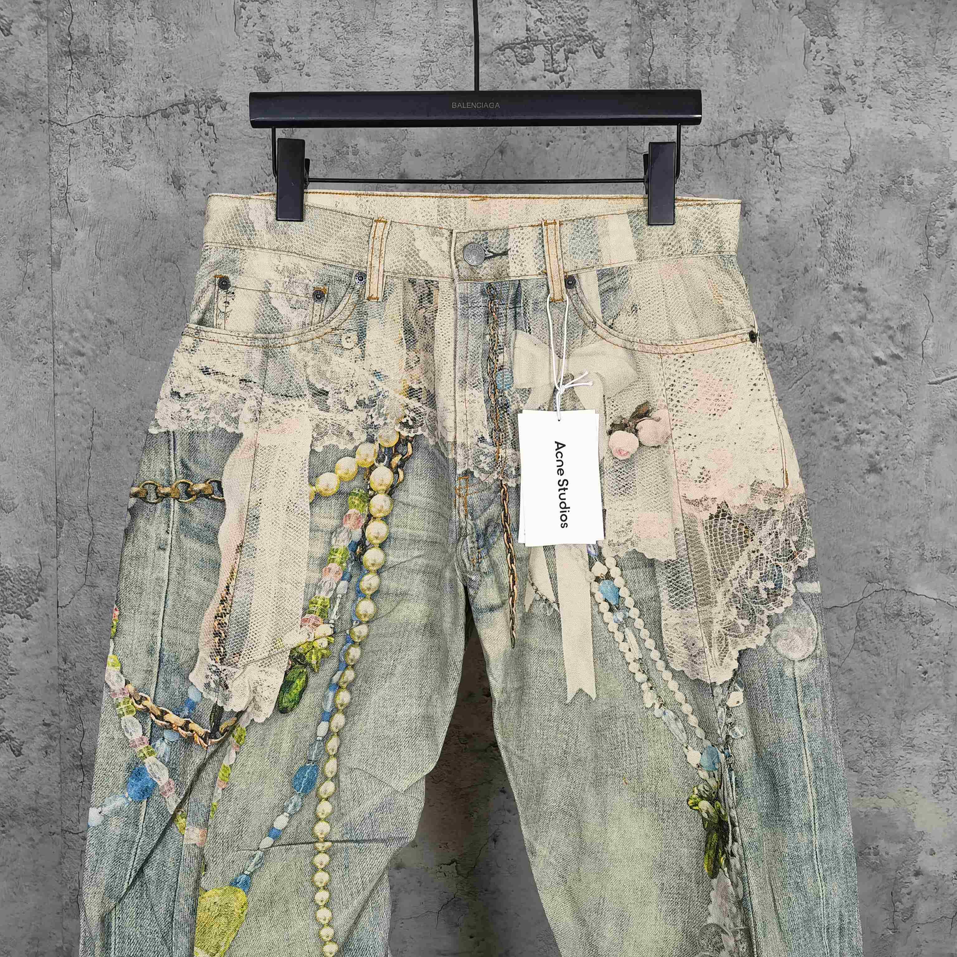 Acne Studios Loose Fit Jeans - 2006 - EUR FASHION
