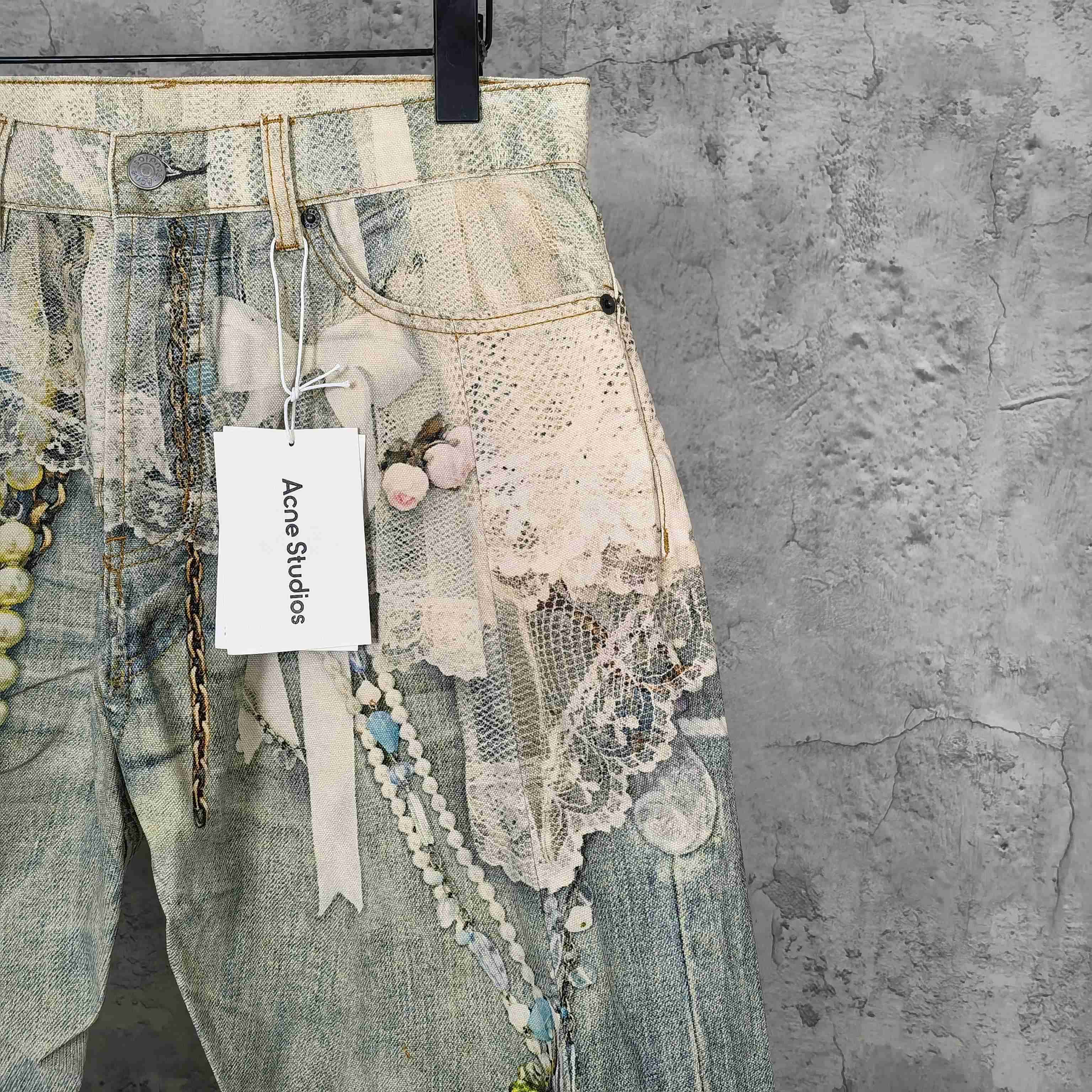 Acne Studios Loose Fit Jeans - 2006 - EUR FASHION