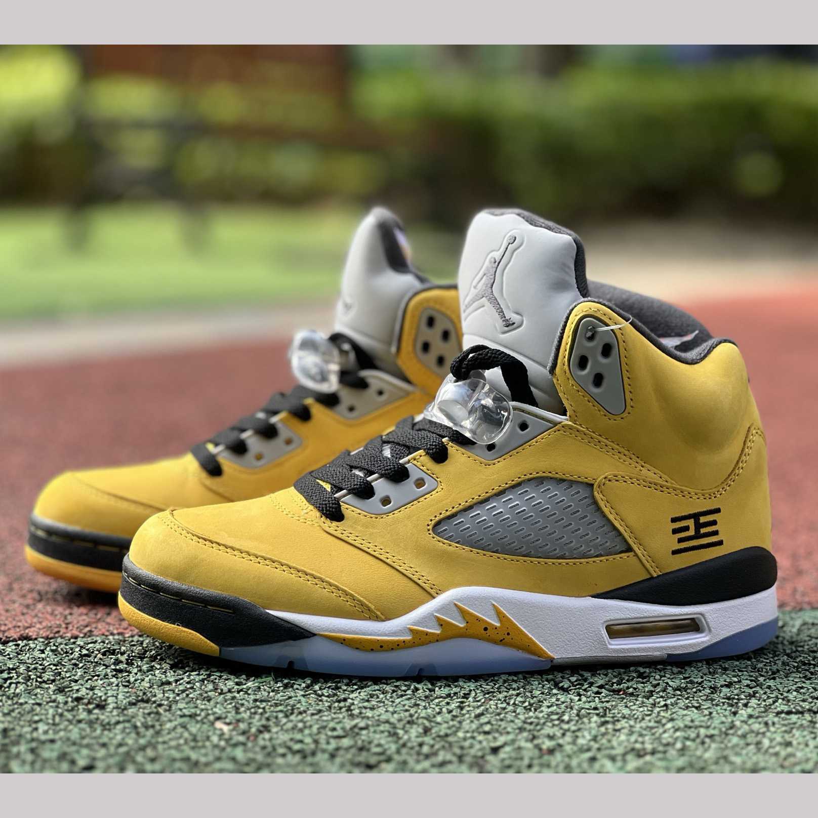 Air Jordan 5 Retro T23 'Tokyo' 2025   IO3372-700 - EUR FASHION