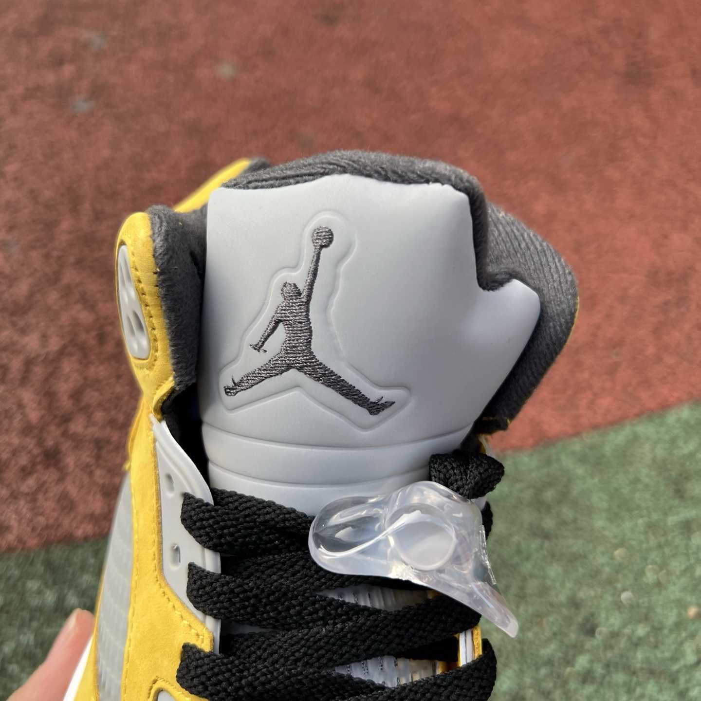 Air Jordan 5 Retro T23 'Tokyo' 2025   IO3372-700 - EUR FASHION