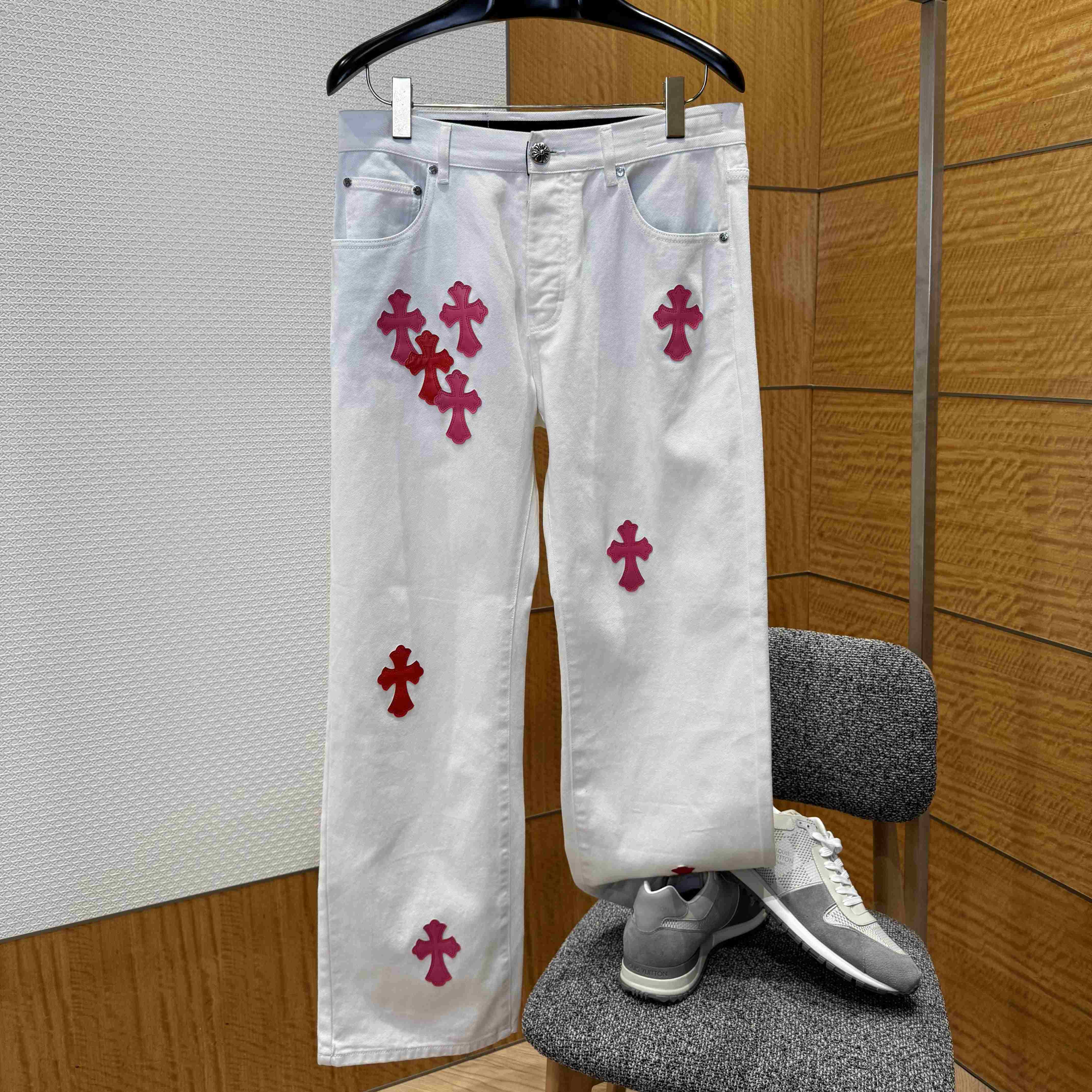 Chrome Hearts Jeans - EUR FASHION