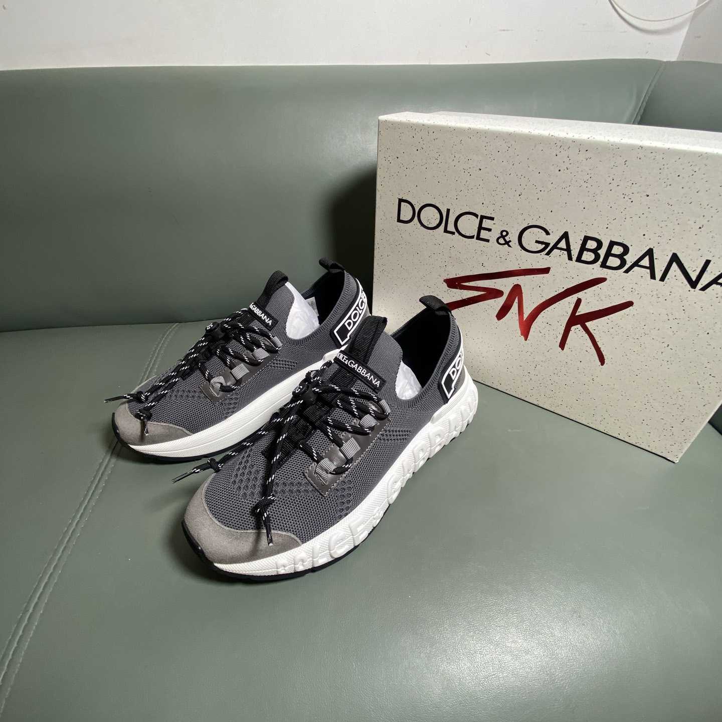 Dolce & Gabbana Lace-up Sneakers - EUR FASHION