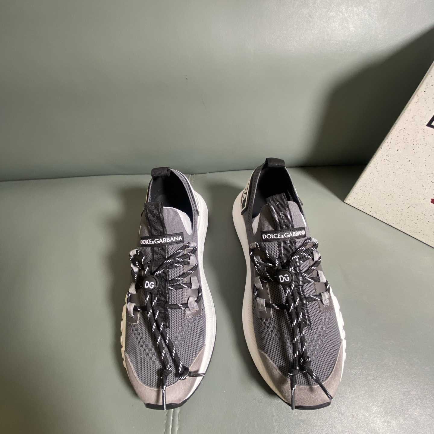 Dolce & Gabbana Lace-up Sneakers - EUR FASHION