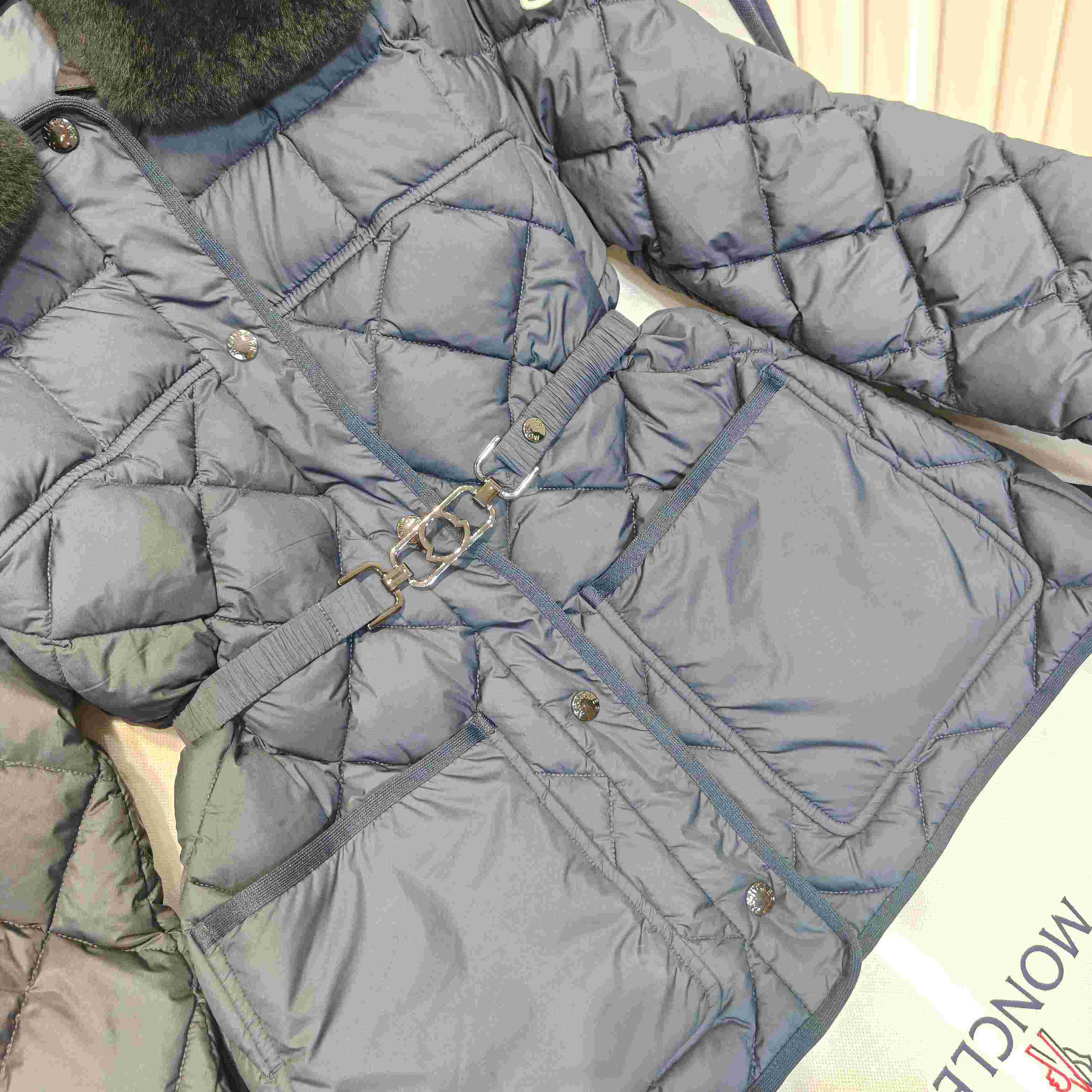 Moncler Cygne Faux Fur-Trimmed Short Down Jacket - EUR FASHION